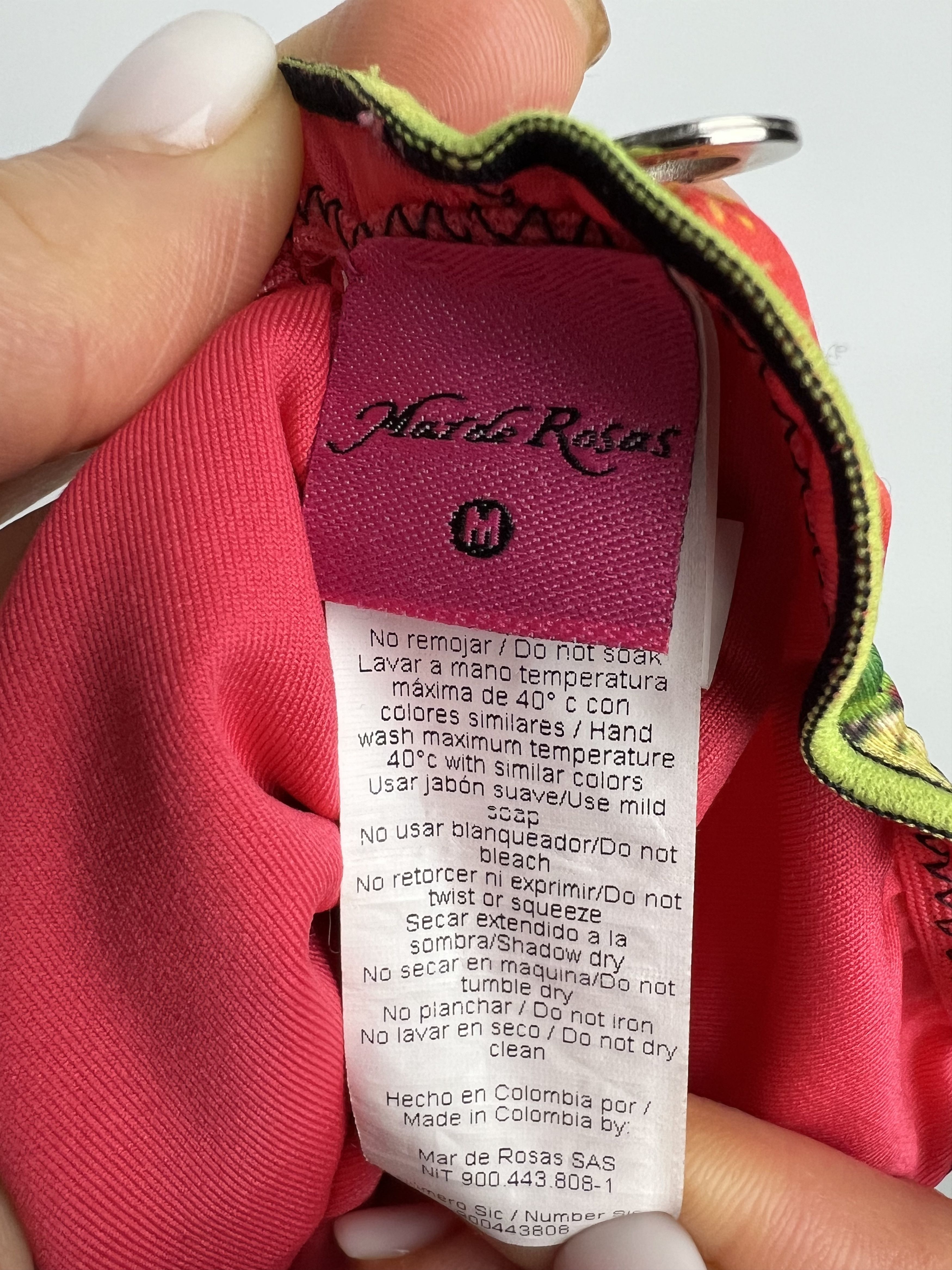 Designer Mar De Rosas Women's Swimsuit Size M/L Size ONE SIZE - 11 Thumbnail