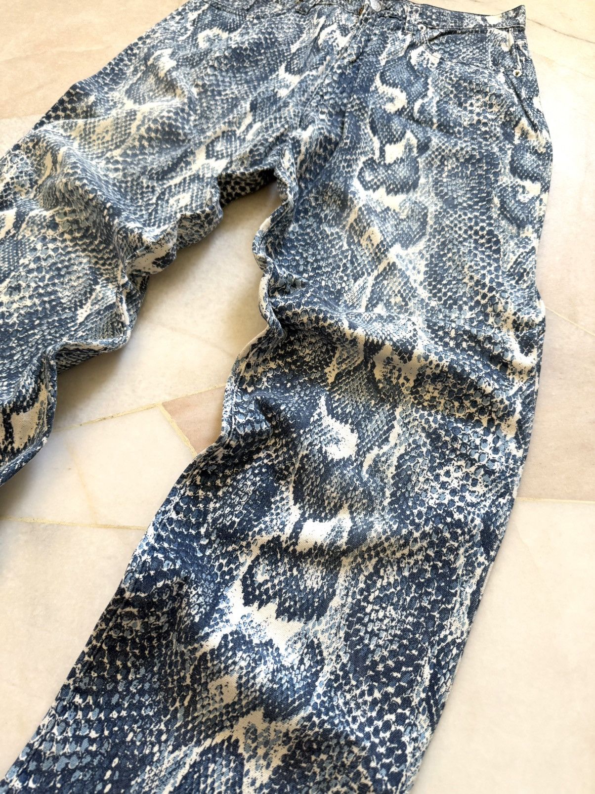 If Six Was Nine 2000s Vintage Equinox Inspired hysteric Blue snake print Size US 28 / EU 44 - 3 Thumbnail
