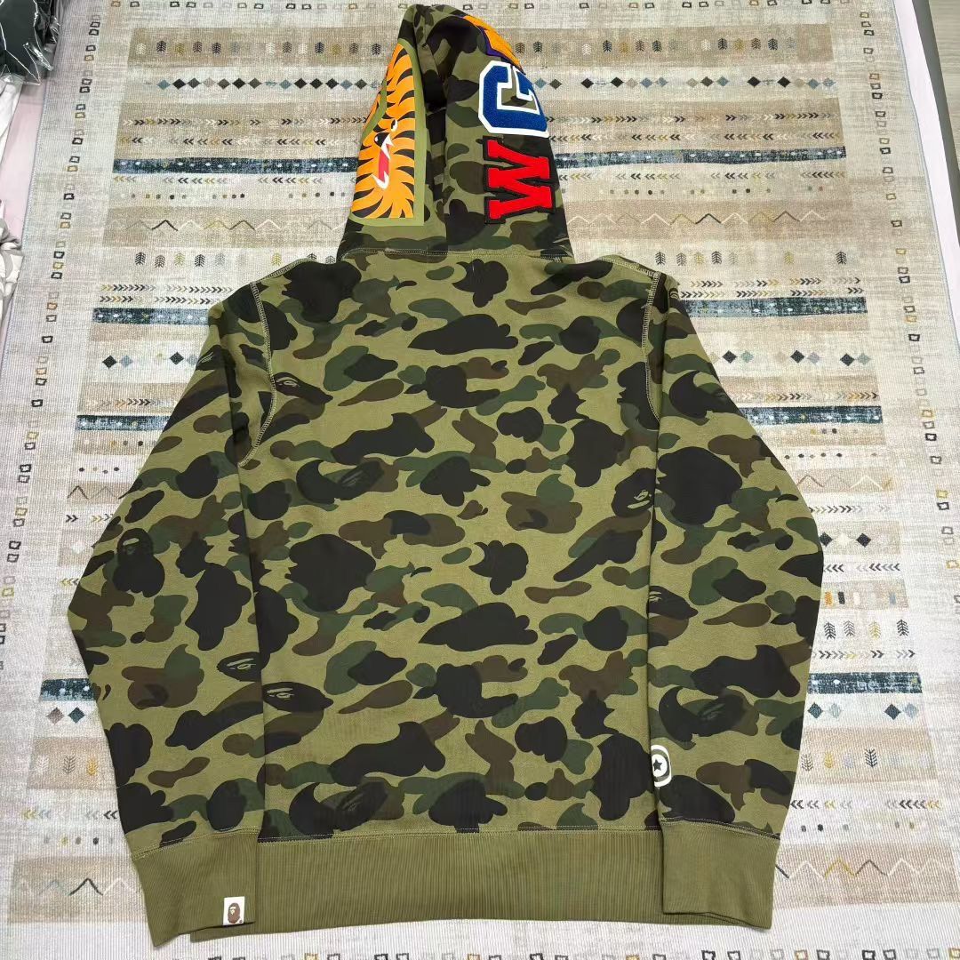 Bape BAPE CAMO SHARK FULL ZIP HOODIE Size US XL / EU 56 / 4 - 2 Thumbnail