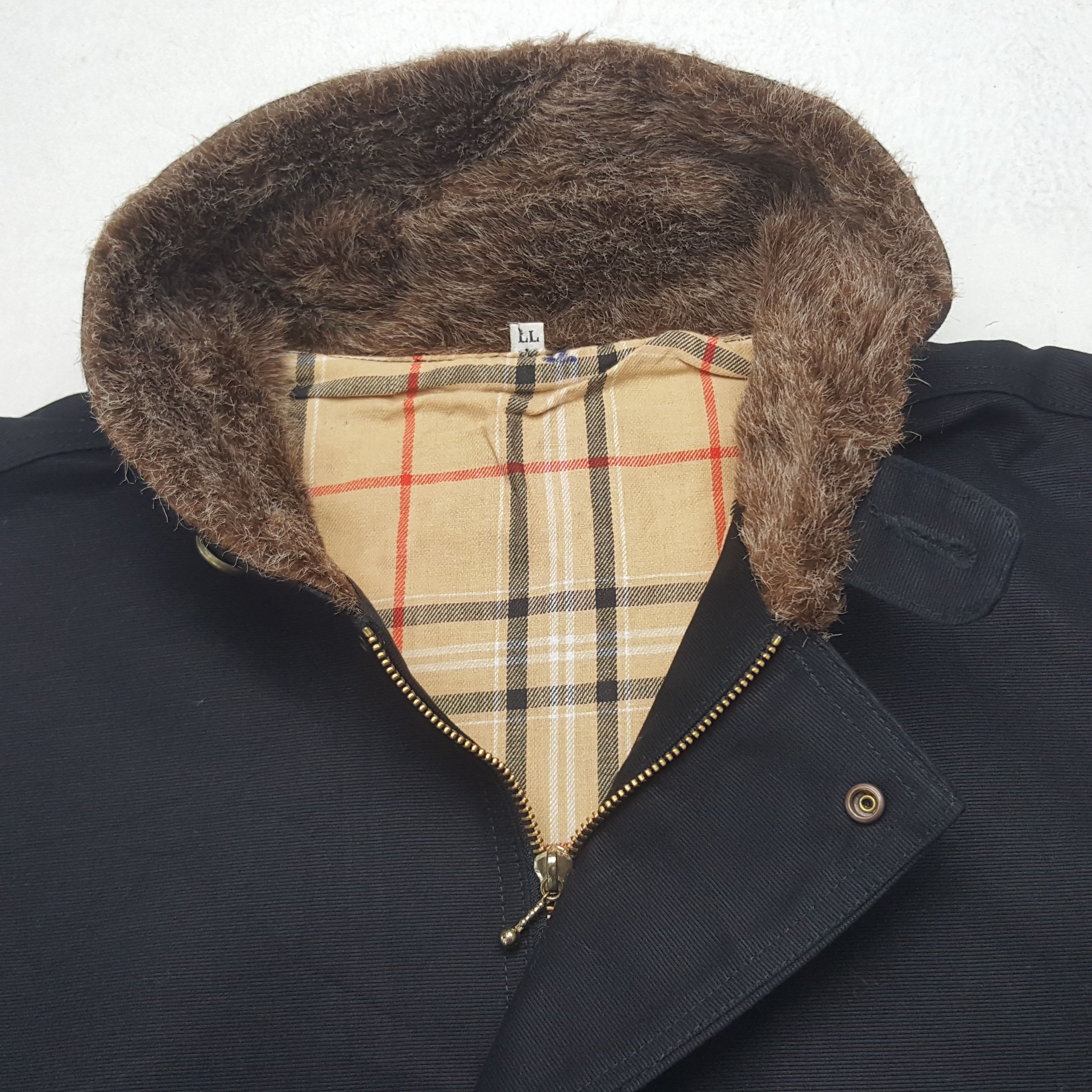 Burberry Vintagfe Burberry London Zipper Winter Jacket Size US XL / EU 56 / 4 - 3 Thumbnail