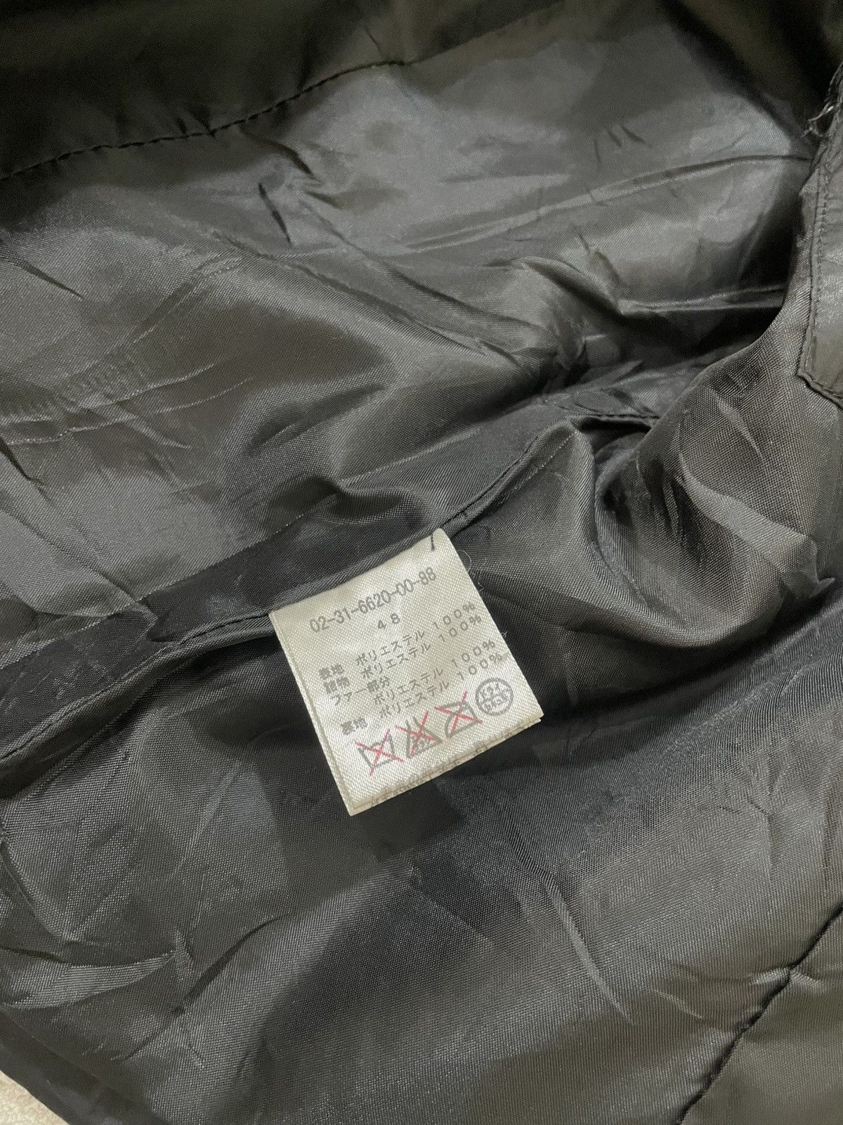 Japanese Brand Y2K Black Quilted Jacket Fur Collar Buckle Detail Puffer LGB Size US M / EU 48-50 / 2 - 7 Thumbnail