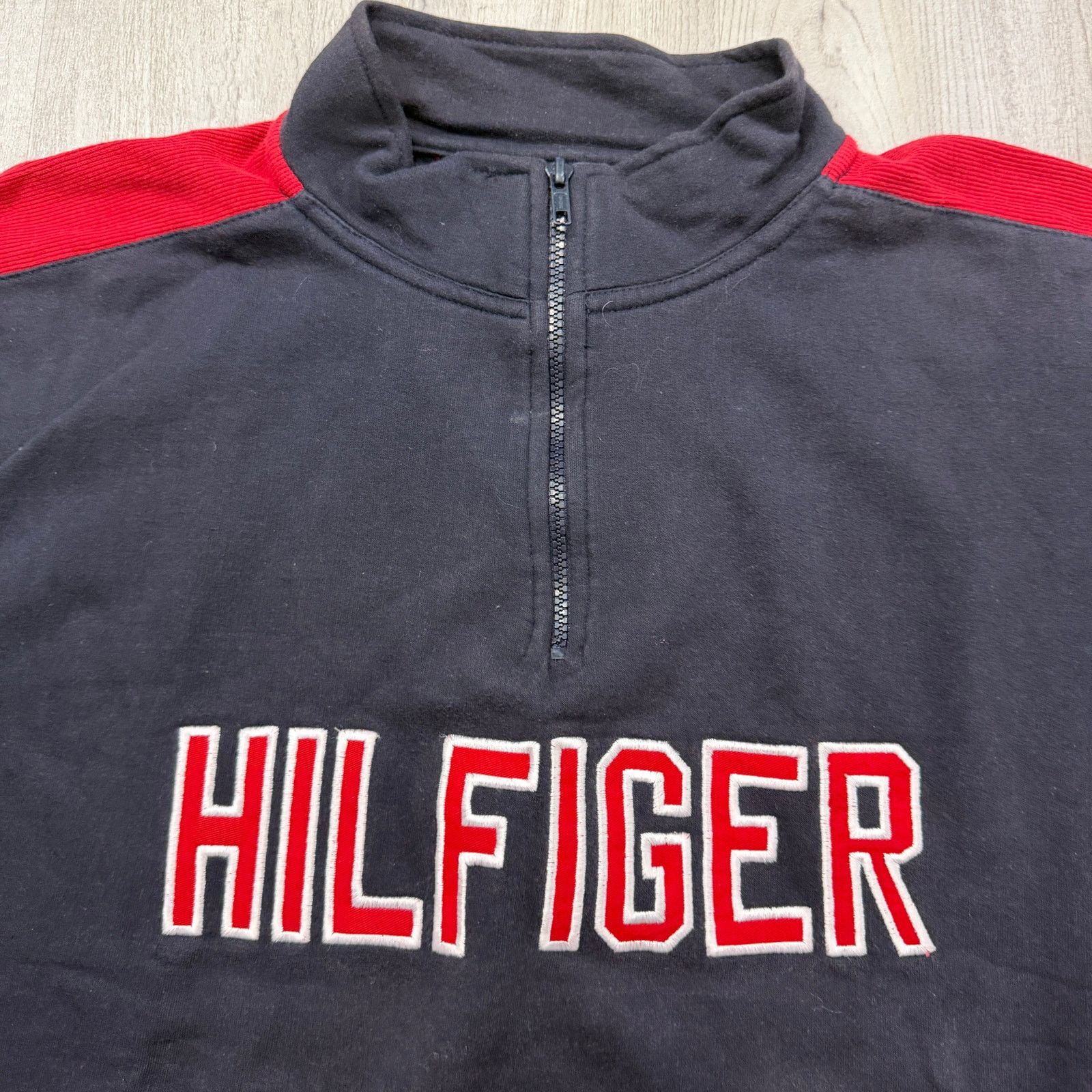 Tommy Hilfiger Vintage Tommy Hilfiger 1/4 Zip Sweatshirt Men's XL Blue Red Size US XL / EU 56 / 4 - 3 Thumbnail