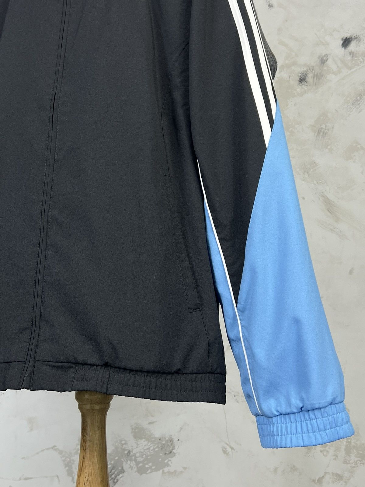Adidas Vintage Adidas Track Suit Jacket Pants Size 42/44 L - XL Size US L / EU 52-54 / 3 - 8 Thumbnail