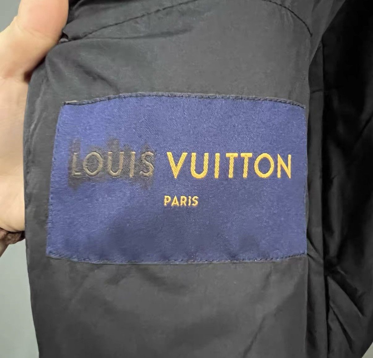 Louis Vuitton Louis Vuitton Fleece Paneled Hooded Jacket J41 Size US M / EU 48-50 / 2 - 4 Thumbnail