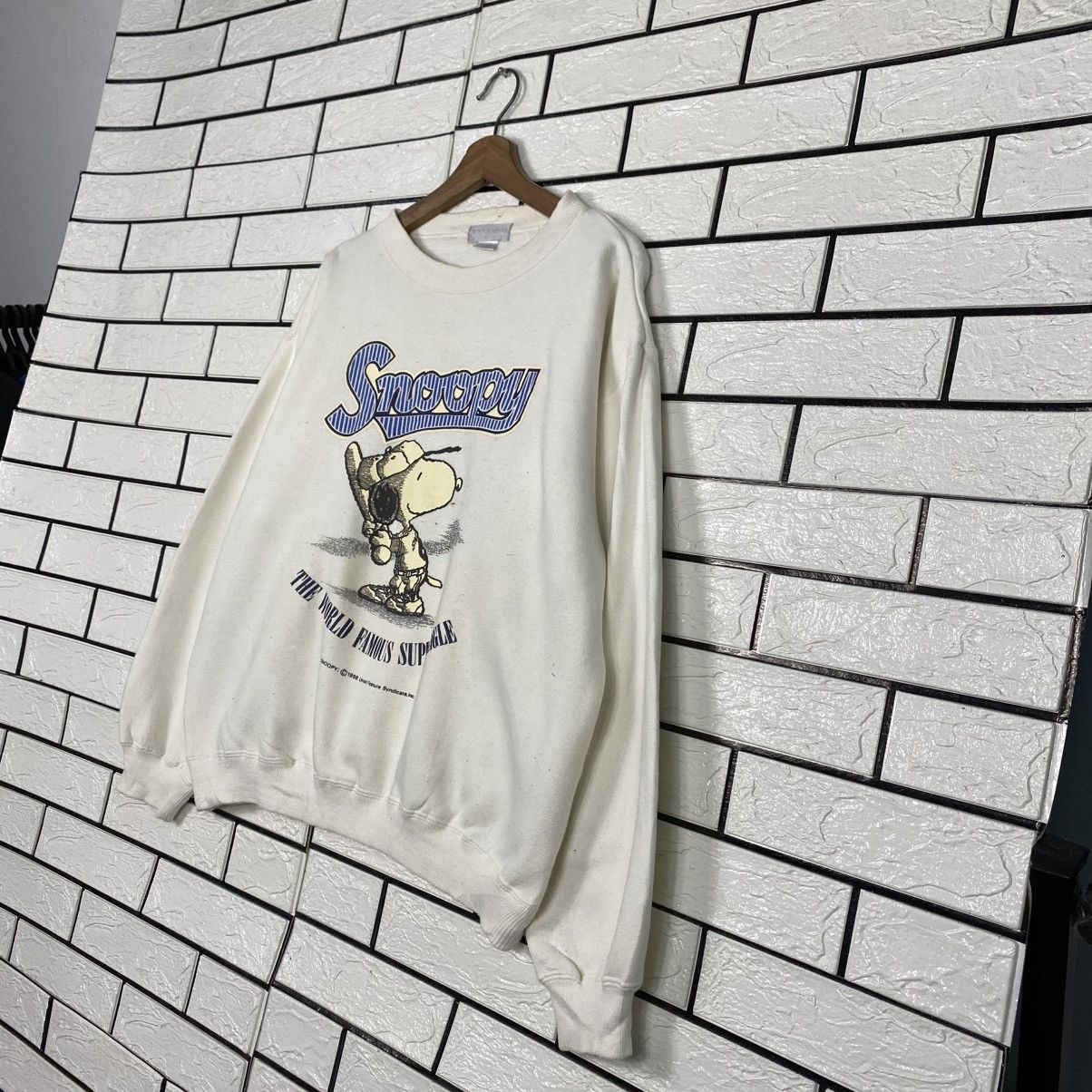 Japanese Brand Vintage Sweatshirt Snoopy Big Logo Size US L / EU 52-54 / 3 - 3 Thumbnail