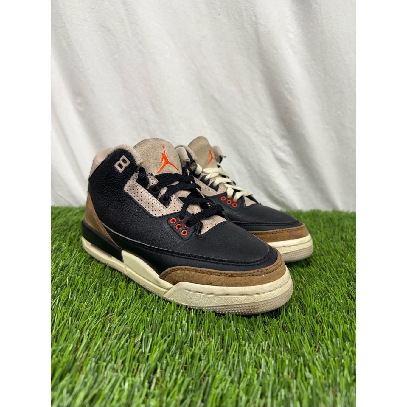 Jordan Brand Nike Air Jordan 3 Retro Desert Elephant DM0967-008 Size 5Y N Size US 5 / EU 37 - 1 Thumbnail