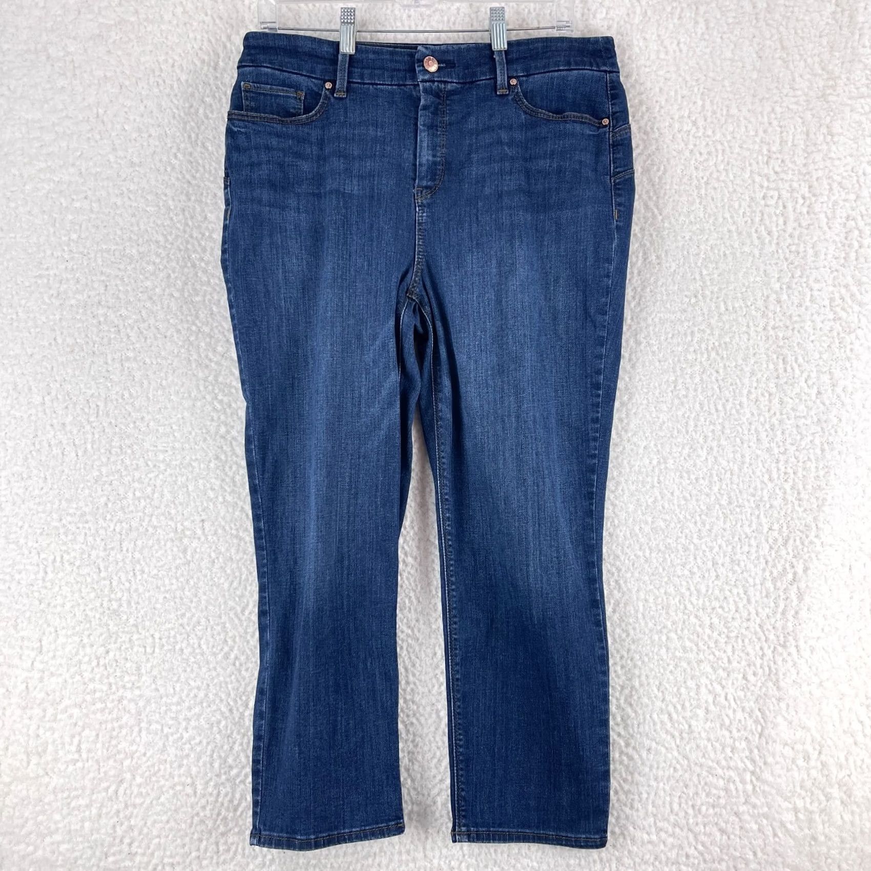 Vintage Chico's Jeans Womens Size 8 Blue Straight Leg Mid Rise So Slimming Denim Stretch Pockets Classic 5-Pocket Design Size 30" / US 8 / IT 44 - 2 Thumbnail