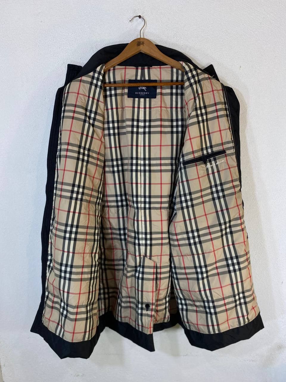 Burberry burberry nylon trenchcoat nova check lining Size US L / EU 52-54 / 3 - 8 Thumbnail