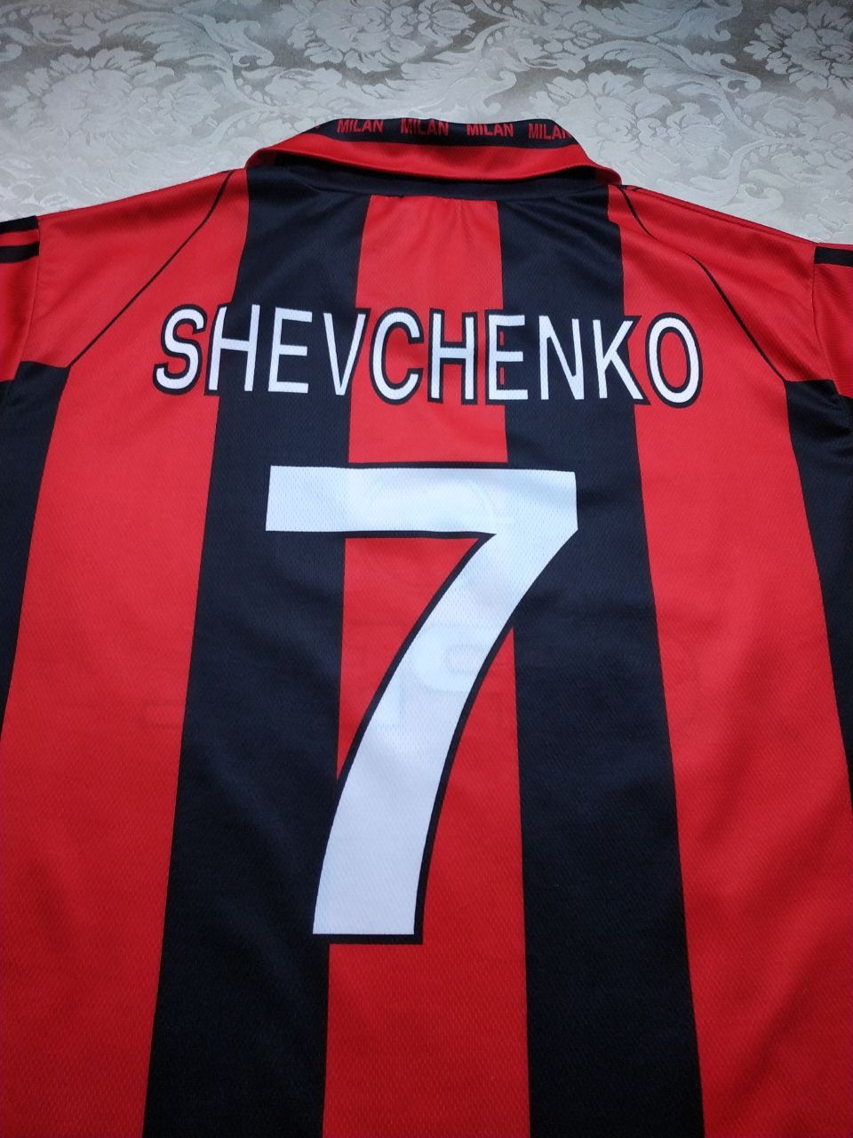 Vintage 🔥Vintage AC Milan Shevchenko football Soccer jersey Size US L / EU 52-54 / 3 - 7 Thumbnail