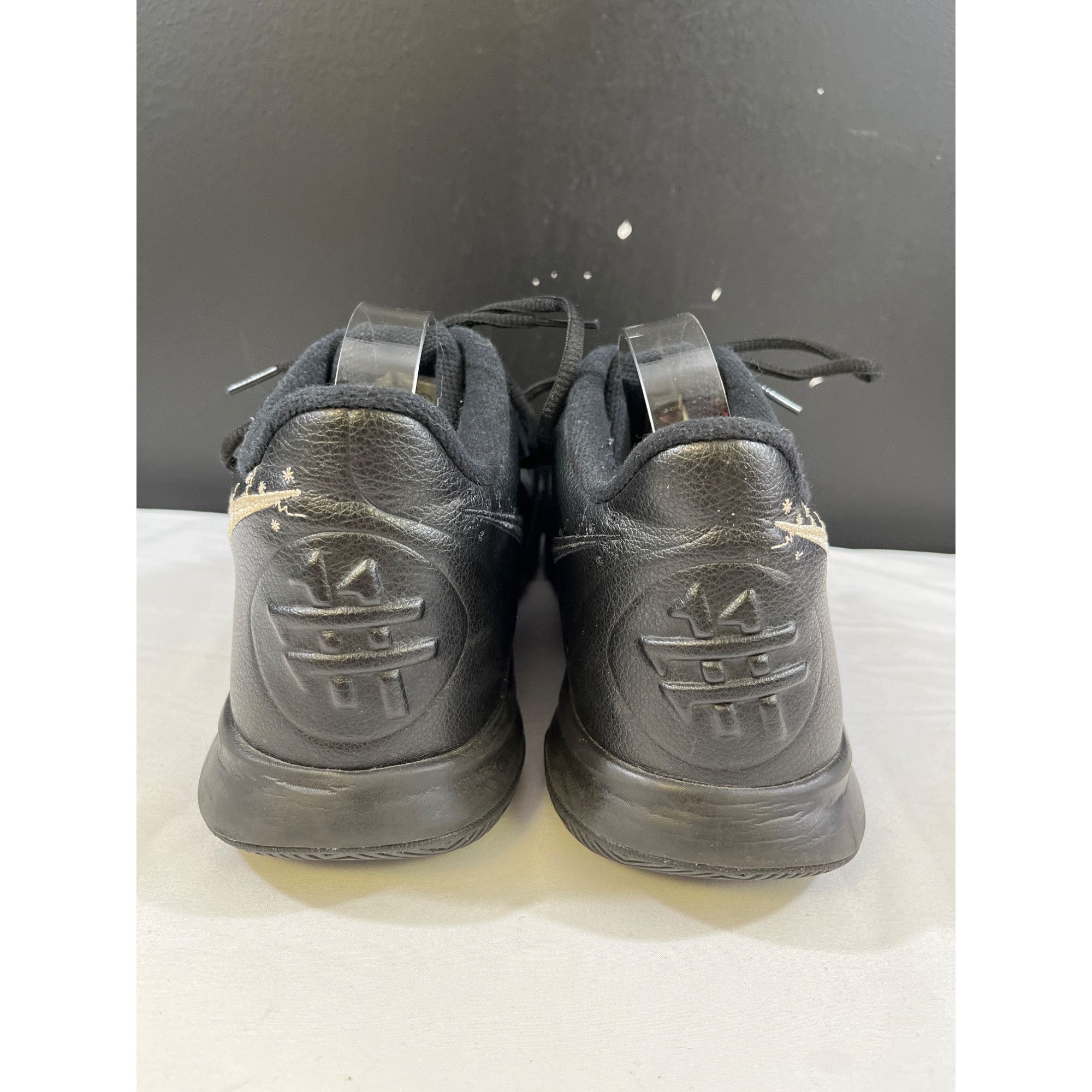 Nike Nike Kyrie Flytrap 3 Mens Black Mid Top Sneakers Size 12 SKU Size US 12 / EU 45 - 4 Thumbnail