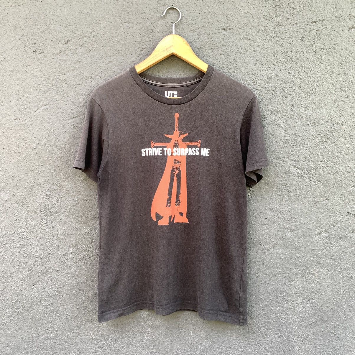 Uniqlo Thrashed Faded One Piece X Uniqlo Tee Size US S / EU 44-46 / 1 - 1 Thumbnail