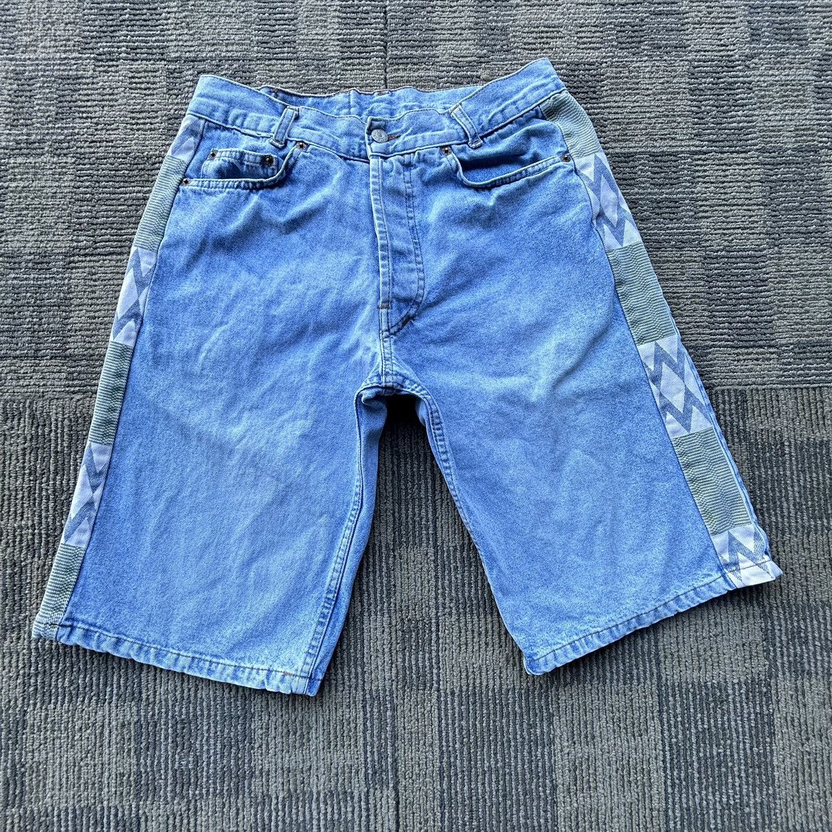 Vintage Vtg 80’s Donovan Brand Light Wash Denim Jean Shorts Size US 30 / EU 46 - 1 Thumbnail
