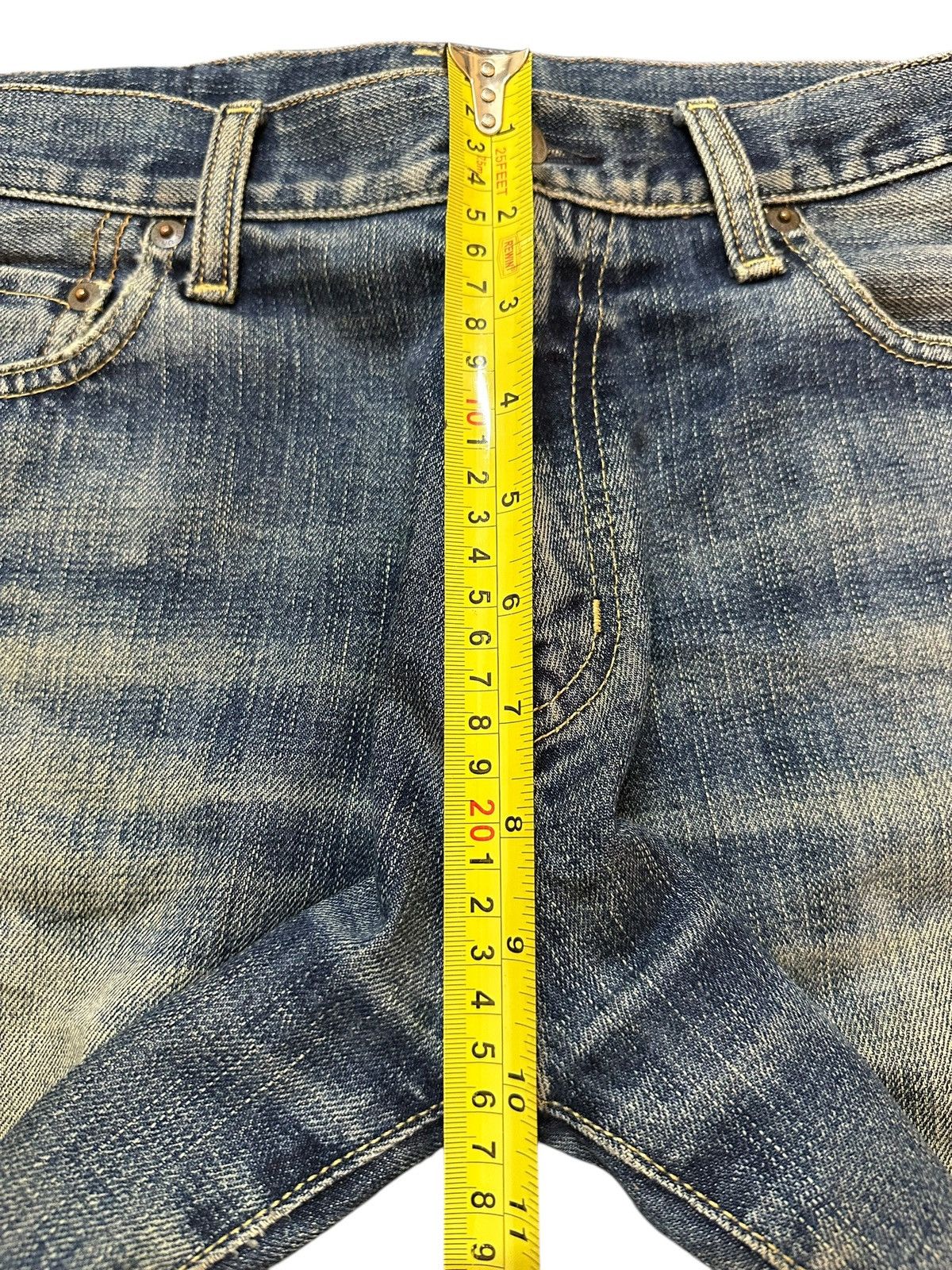 Uniqlo Vintage Japanese Uniqlo Mud Faded Wash Distress Style Jeans Size US 31 - 15 Thumbnail