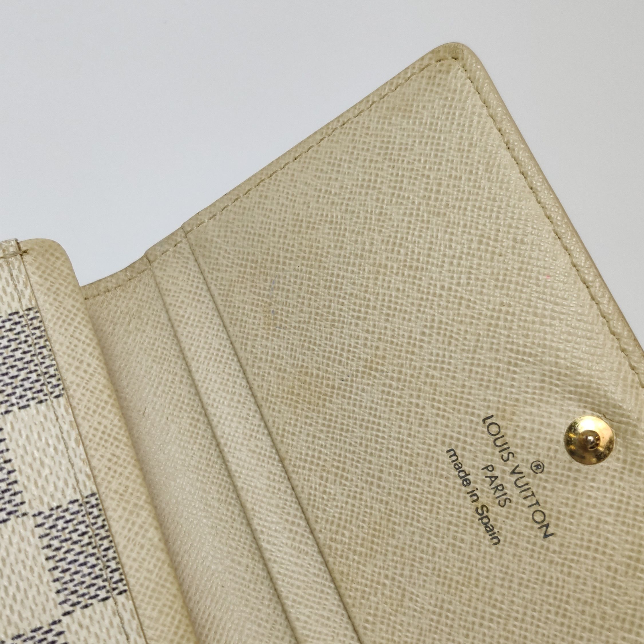 Louis Vuitton Louis Vuitton (LV) Cowhide Checkerboard Wallet -y2506 Size ONE SIZE - 1 Thumbnail