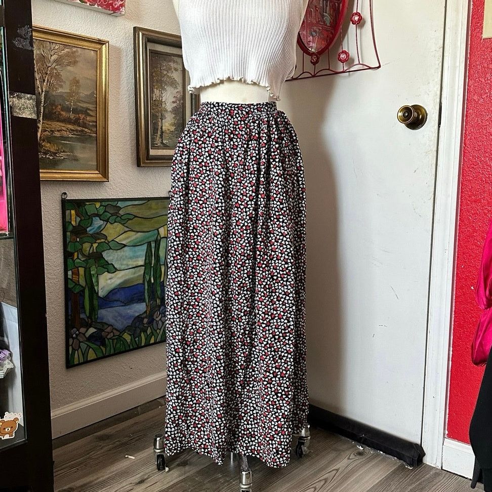 Other the last best place catalog black white heart maxi skirt Size 36" / US 14 / IT 50 - 1 Thumbnail