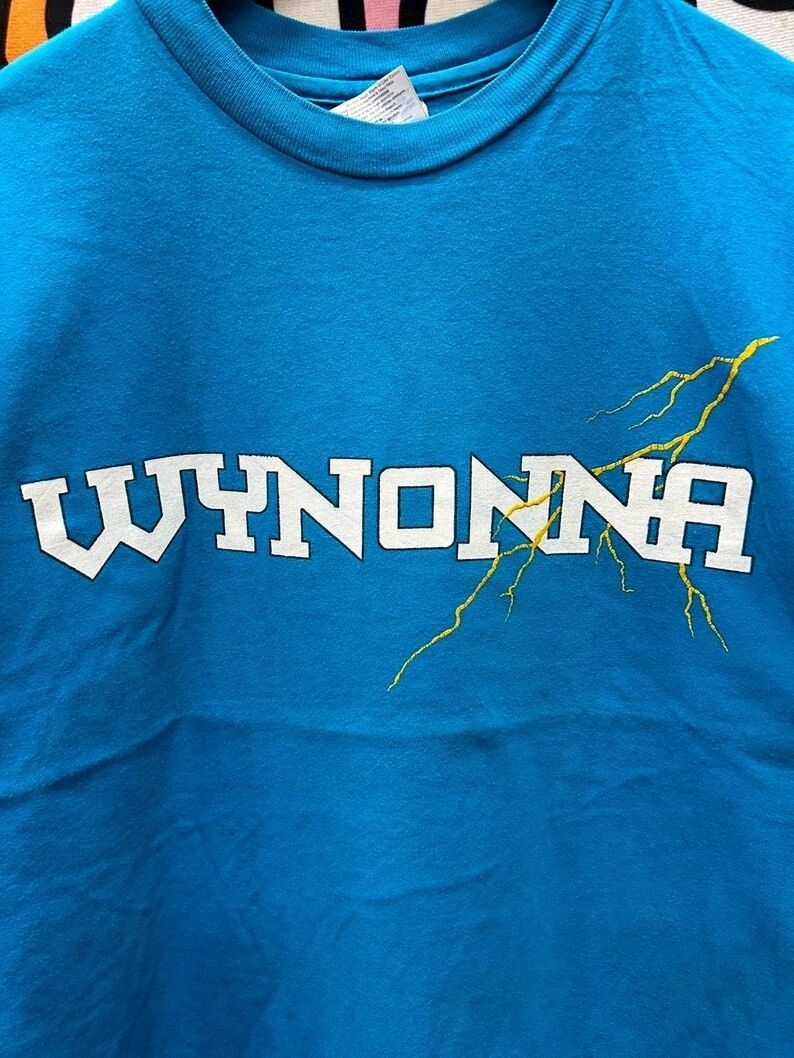 Vintage Vintage 90s Wynonna tshirt size L Size US L / EU 52-54 / 3 - 4 Thumbnail