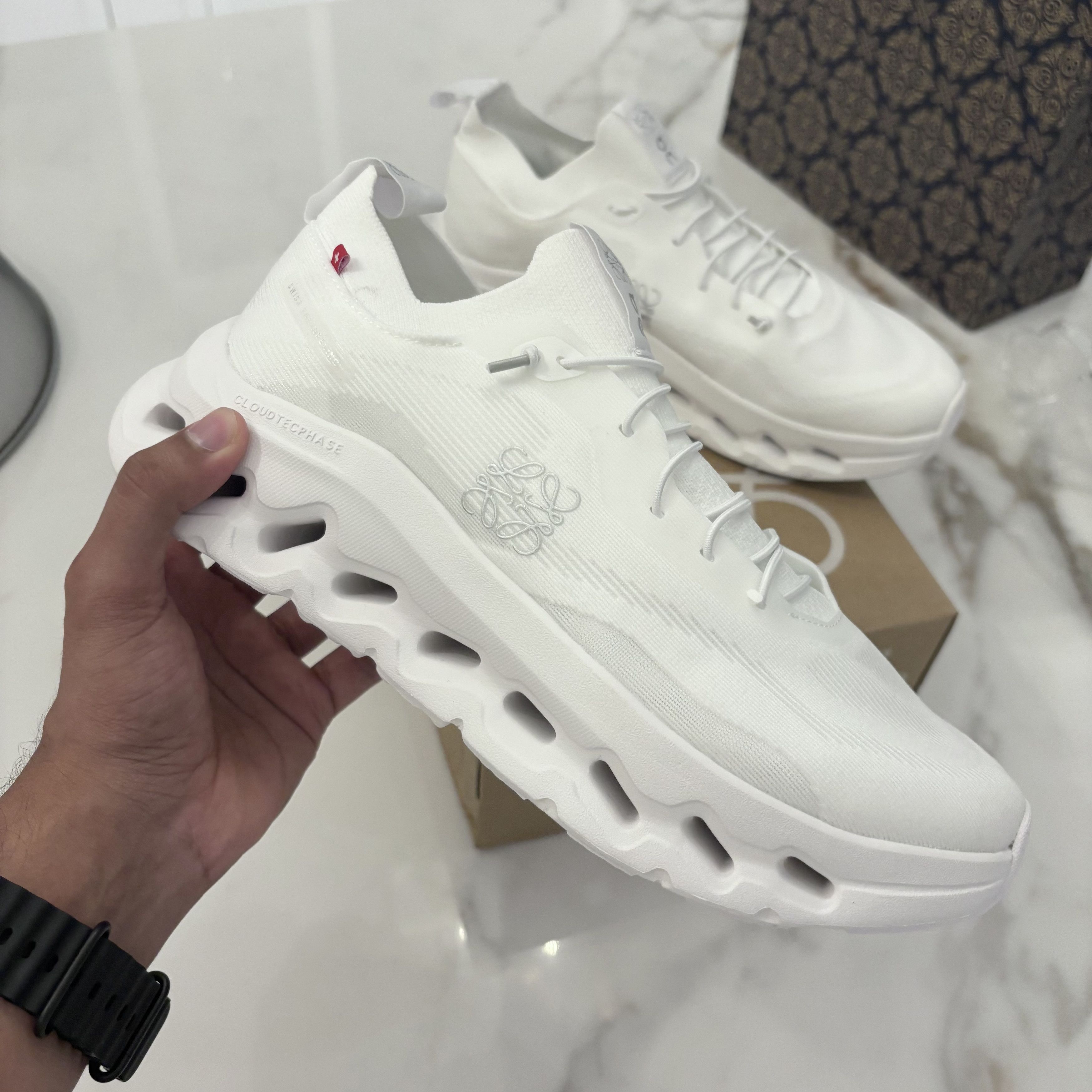 Loewe × On On Running Cloudtilt LOEWE All White Size US 8.5 / EU 41-42 - 3 Thumbnail