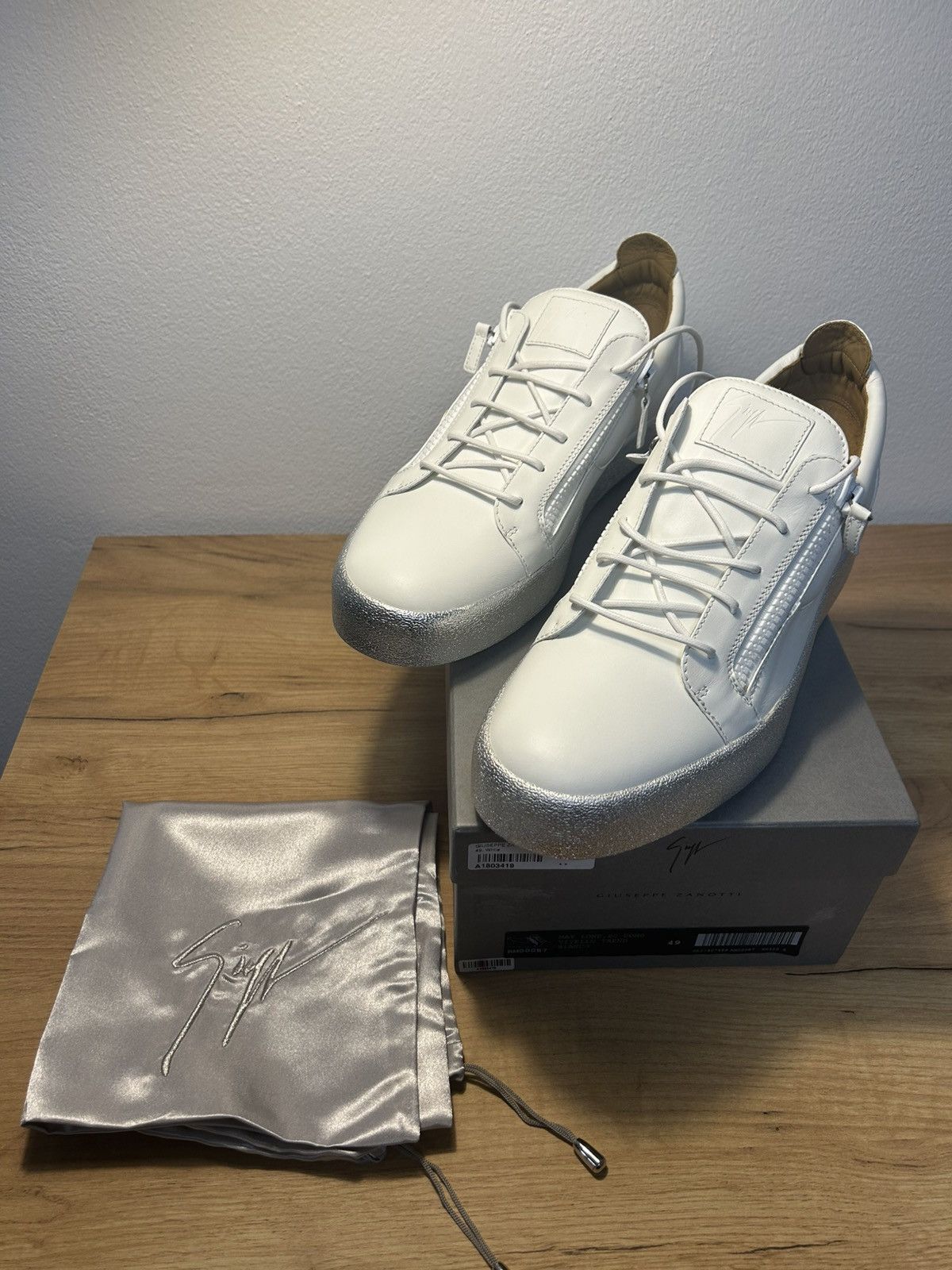 Giuseppe Zanotti Giuseppe zanotti vitello trend bianco Size US 15 / EU 48 - 1 Thumbnail