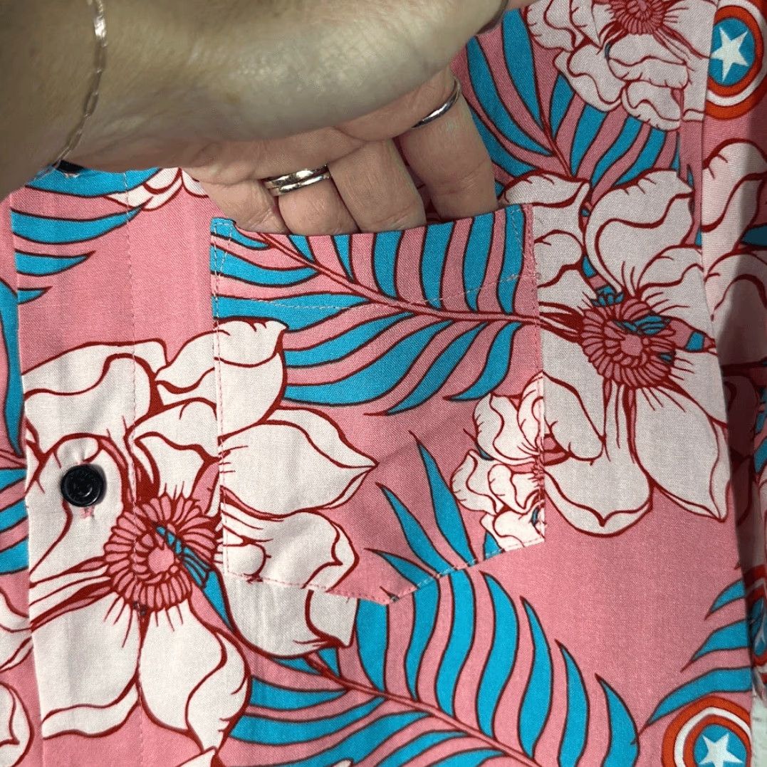 Vintage Marvel Captain America Shirt Floral Pink Hawaiian Button-Down Short Sleeve S Mens Small Size US S / EU 44-46 / 1 - 2 Thumbnail