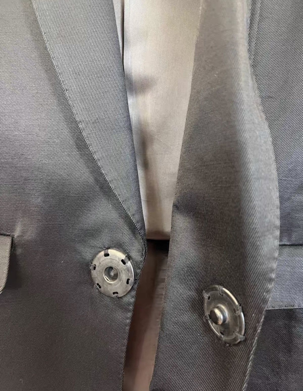 Julius Julius_7 (by Tatsuuro Horikawa) Satin Slim-Fit Blazer Size US S / EU 44-46 / 1 - 5 Thumbnail