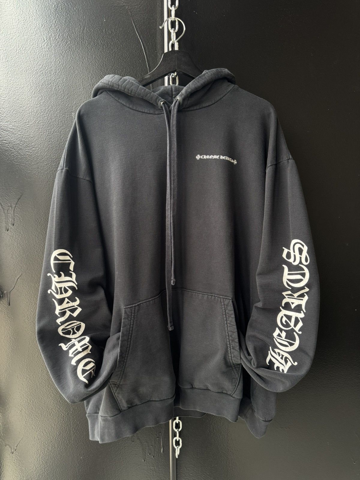 Chrome Hearts Chrome Hearts Cemetery Cross Tire Tracks Hoodie Size US XL / EU 56 / 4 - 2 Thumbnail