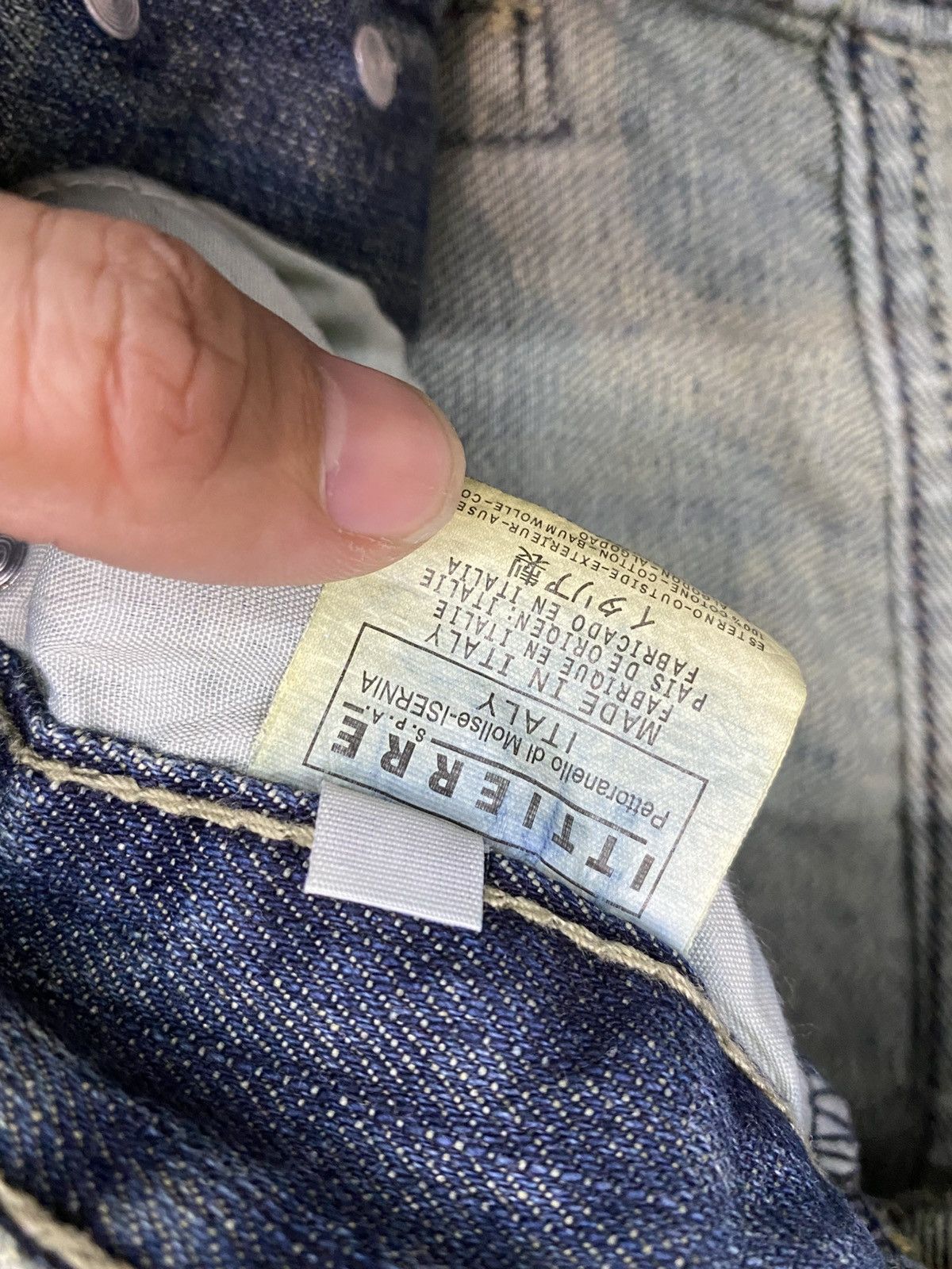 Designer × Emporio Armani 💥Bindding Offer💥 rare emporio armani embroidery jeans pant Size US 30 / EU 46 - 7 Thumbnail