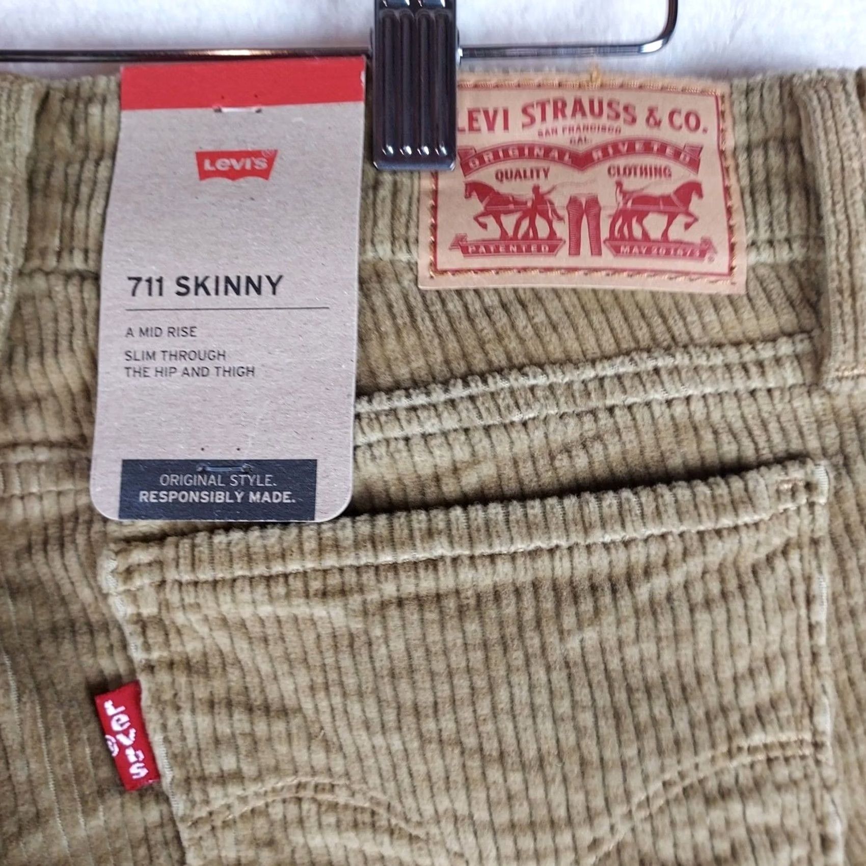Levi's Levi's 711 Skinny Pants Women Brown Corduroy Stretch Mid Rise Slim Fit 28 Ankle Pants Women Brown Corduroy Stretch Mid Rise Slim Ankle 711 Size 28" / US 6 / IT 42 - 3 Thumbnail