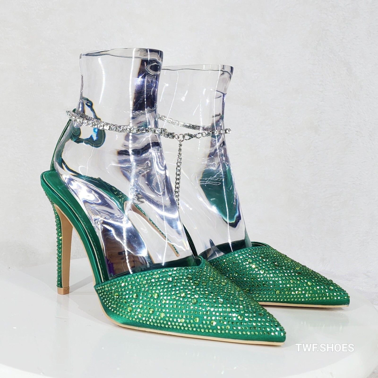Other Simply Sexy Slip on Ankle Bracelet Green Rhinestone Pointy T Size US 7 / IT 37 - 1 Thumbnail