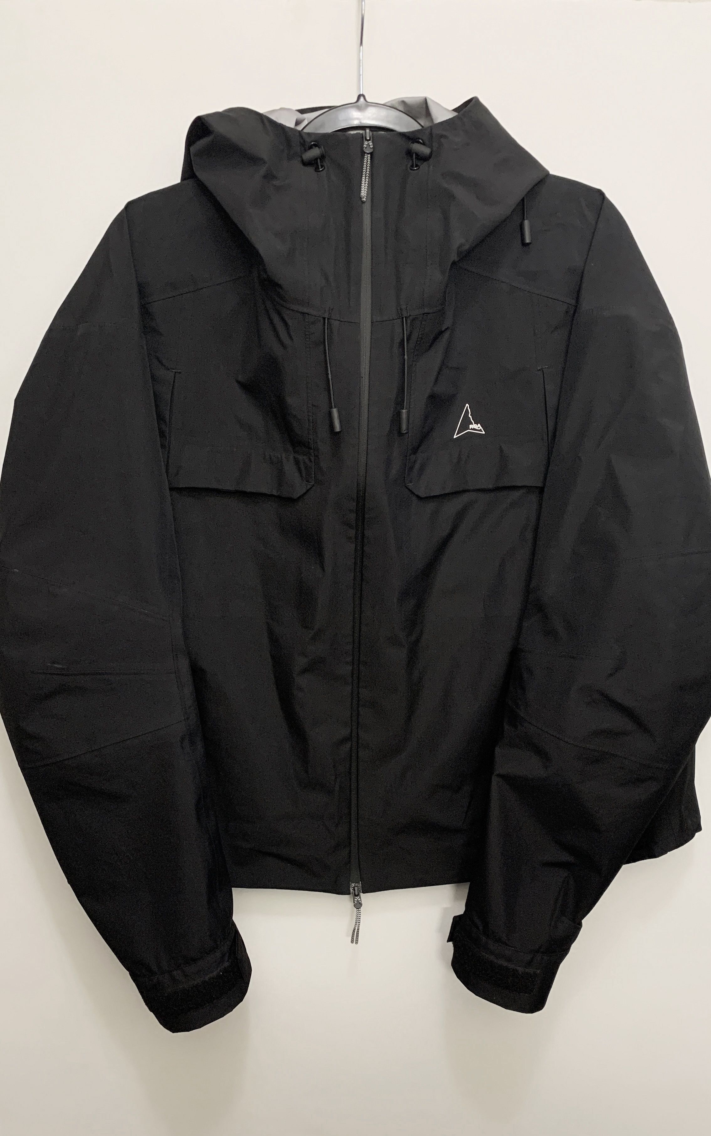 image of Roa Boxy Shell Jacket M in Black, Men's (Size Medium)