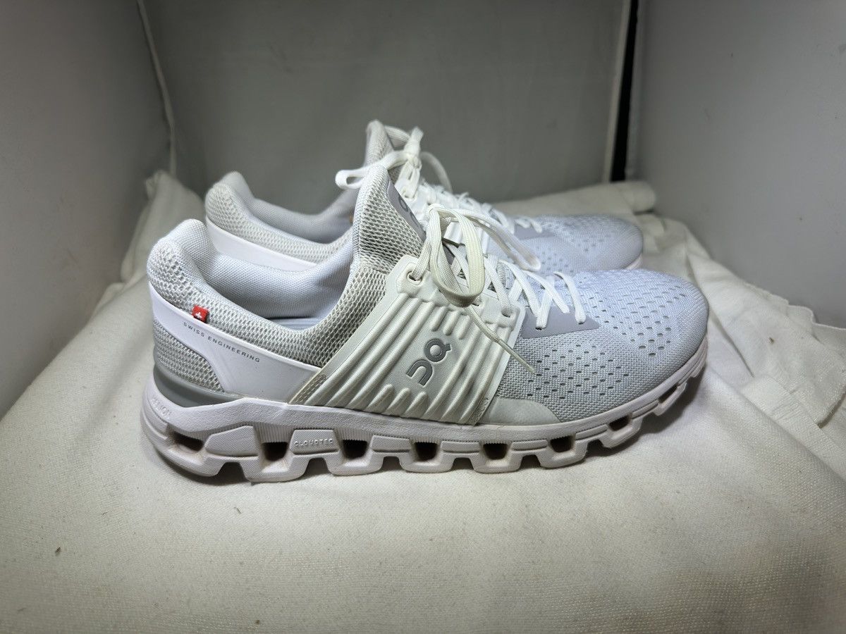 On On Running Cloudswift Women's 11 Gray White Helion CloudTec Size US 11 / IT 41 - 3 Thumbnail