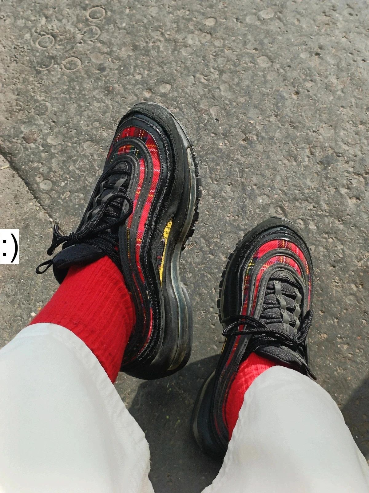 Nike Nike Airmax 97 SE femme noir rouge jaune Grailed