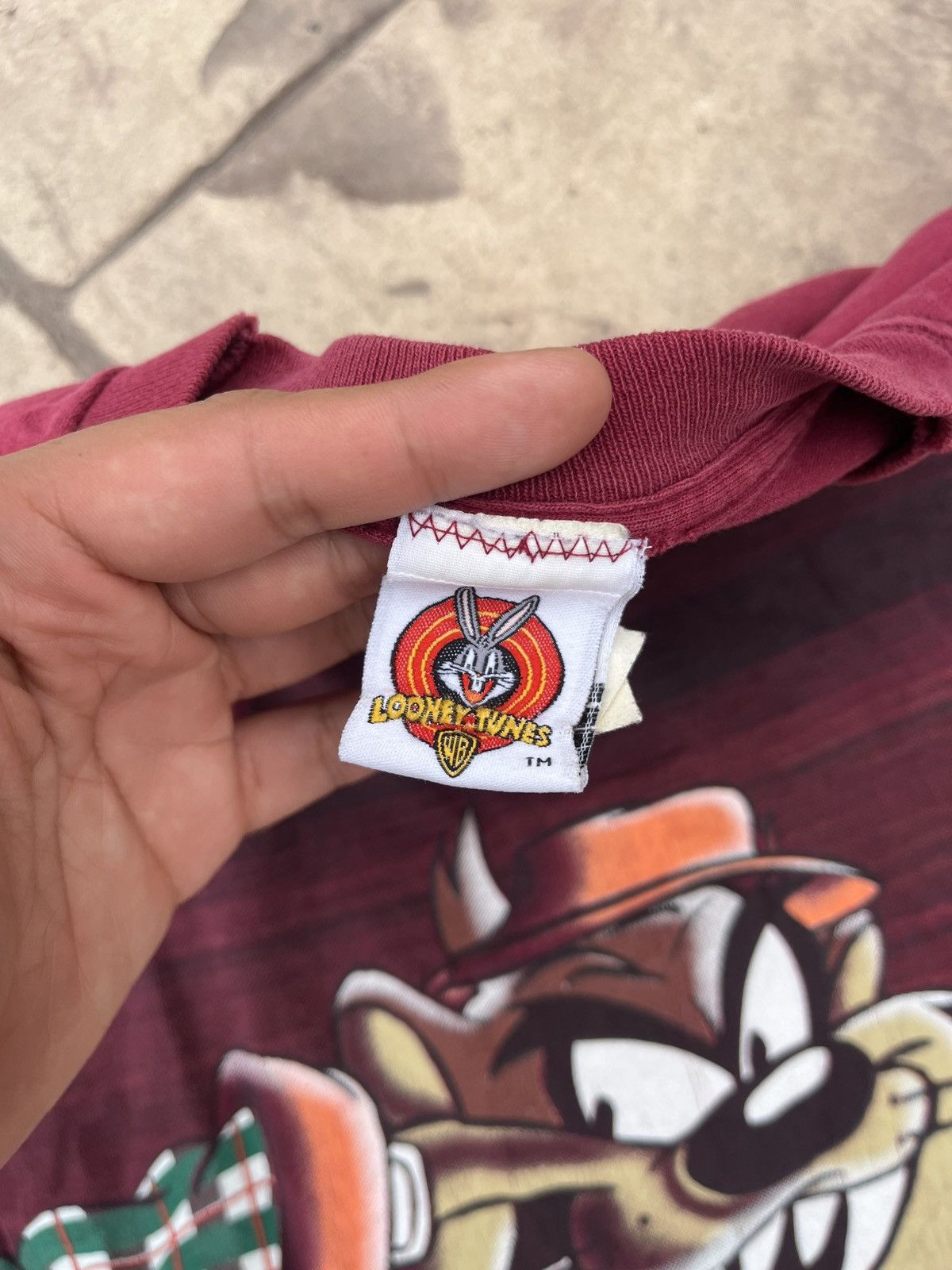 Warner Bros TAZ 1990s FISHERMAN AOP SINGLE STITCH Size US XL / EU 56 / 4 - 7 Thumbnail