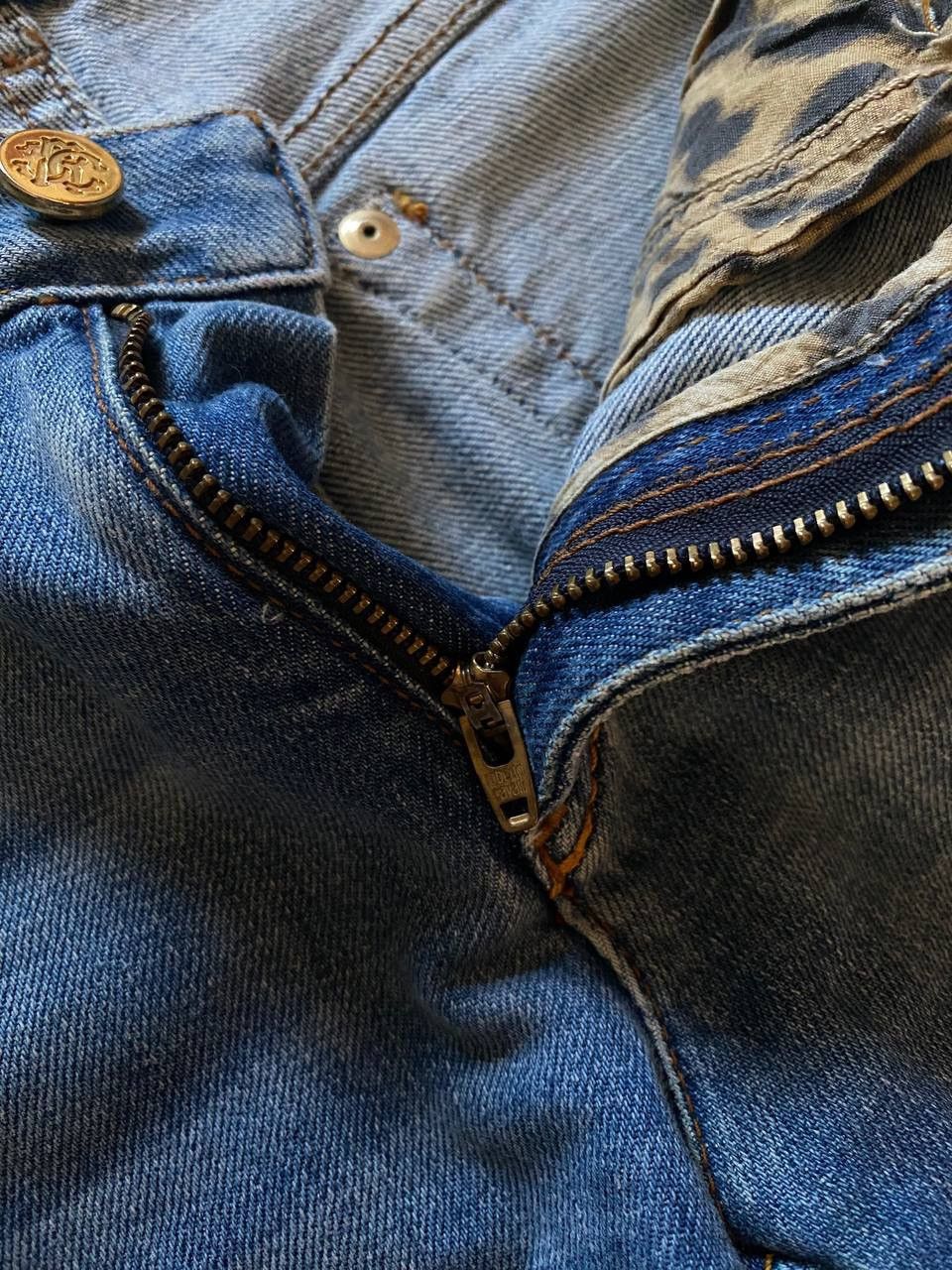 Roberto Cavalli × Vintage Vintage Roberto Cavalli Jeans Y2K Size 42" / US 20 - 8 Thumbnail