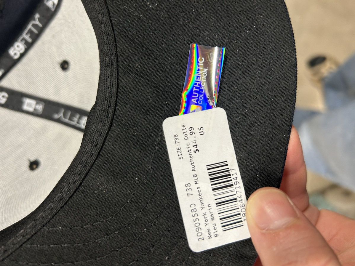 MLB Yankees Fitted BRAND NEW 7 3/8 Size ONE SIZE - 6 Thumbnail