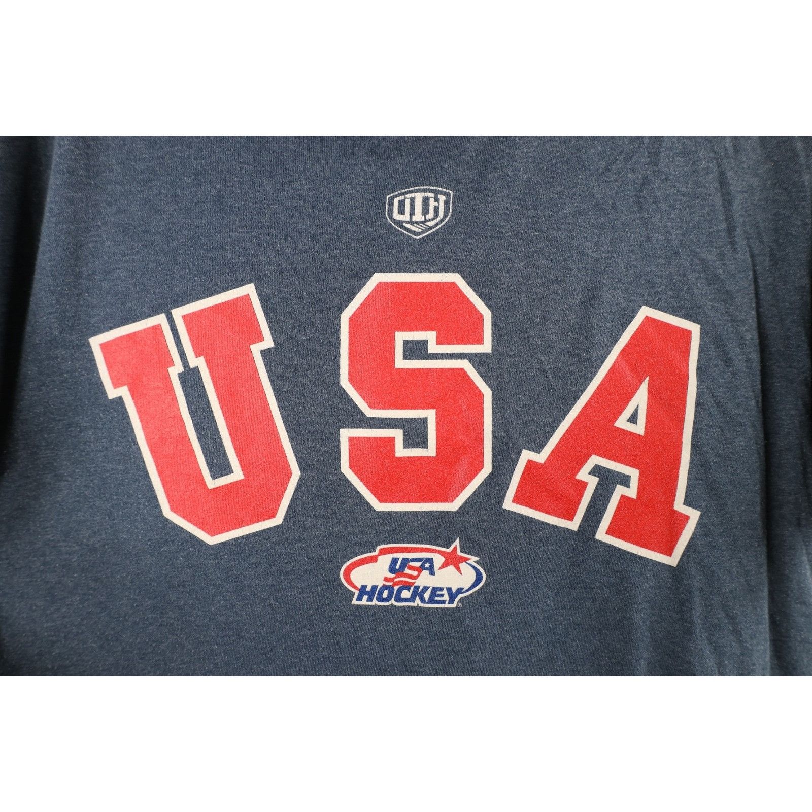 Vintage Retro Zach Parise Team USA Hockey Olympics T-Shirt Size US M / EU 48-50 / 2 - 4 Thumbnail