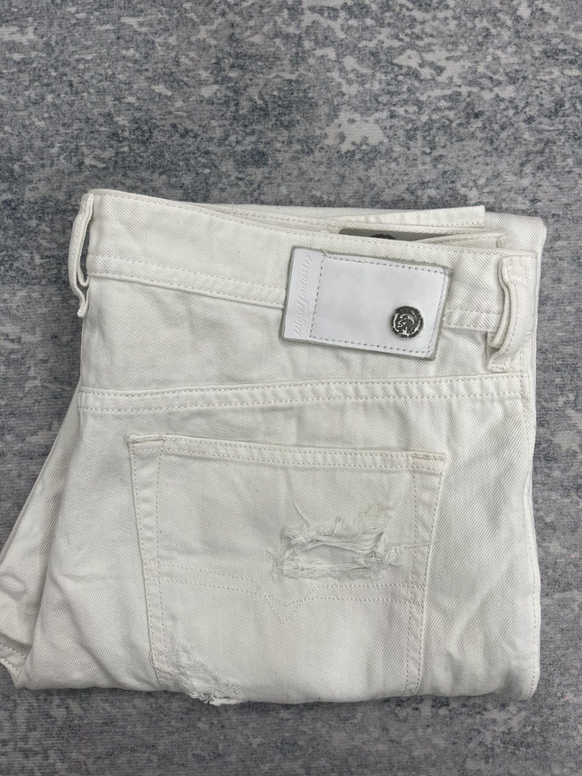 Diesel Diesel Industries Buster Fly Button Distressed Denim s12 Size US 36 / EU 52 - 22 Thumbnail