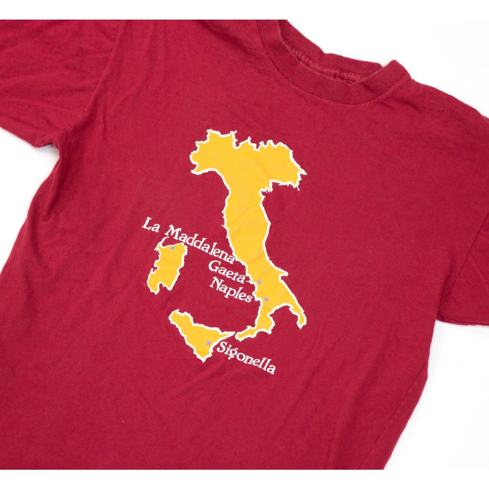 Vintage VINTAGE Jostens Map T-Shirt Men L US Military Base Single Stitch Red 90s Army Italy Navy Air Force Size US L / EU 52-54 / 3 - 3 Thumbnail