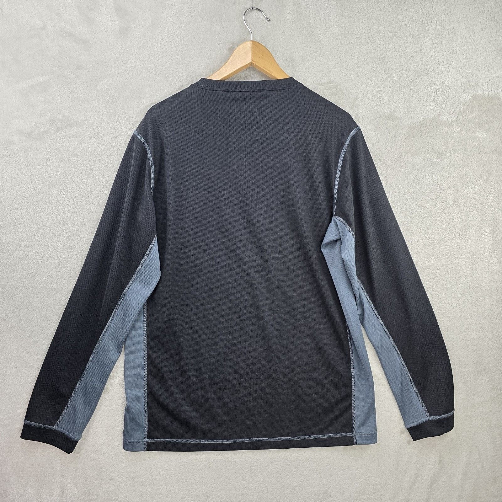 Alo Alo Yoga Long Sleeve Shirt Mens Large Black Gray Gym Active Size US L / EU 52-54 / 3 - 7 Thumbnail