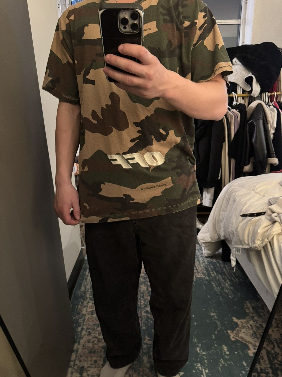 Off-White Off White Camo Oversized Tee Size US S / EU 44-46 / 1 - 1 Thumbnail