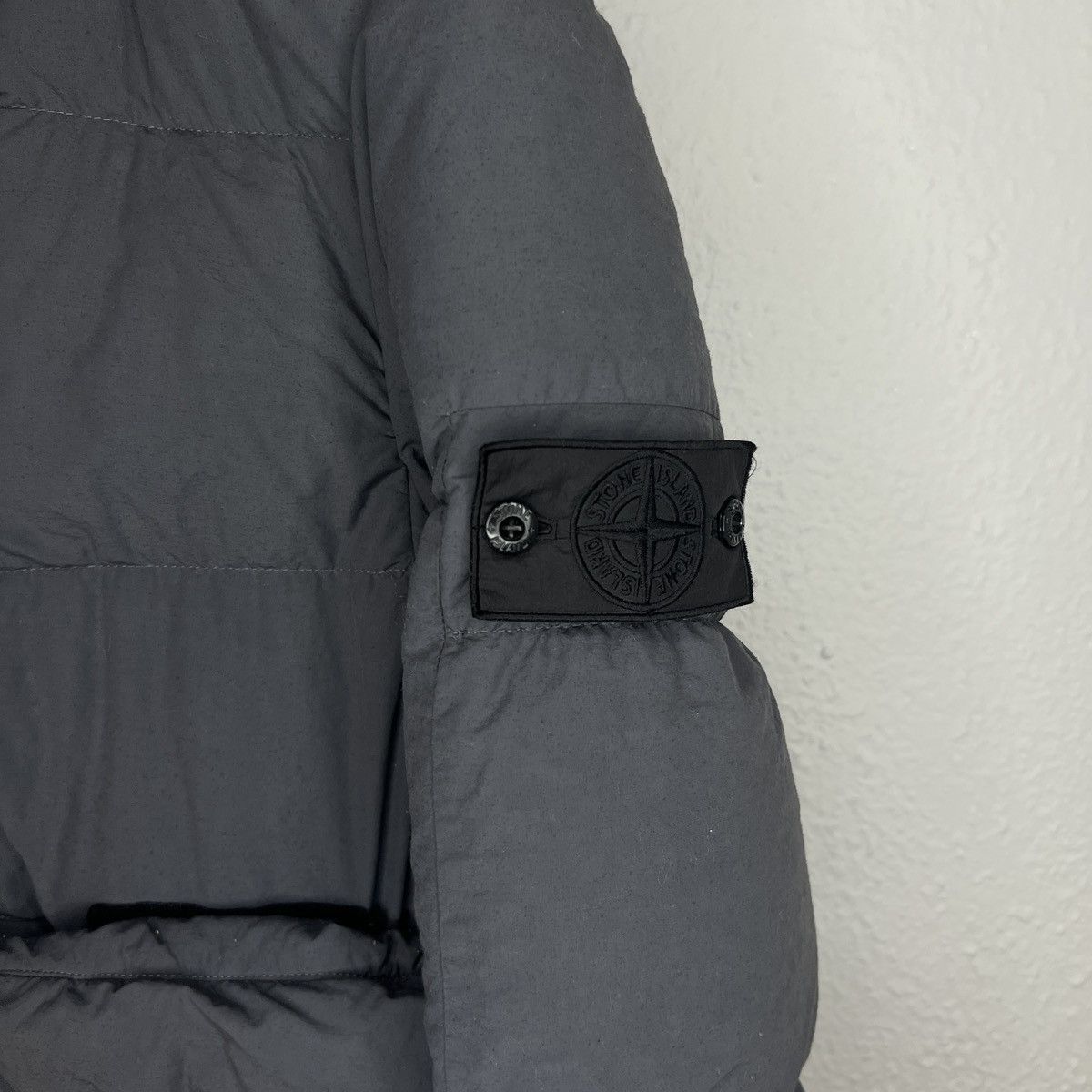 Stone Island × Stone Island Shadow Project Stone Island Shadow Project Naslan Light Down Puffer Jacket Size US M / EU 48-50 / 2 - 6 Thumbnail