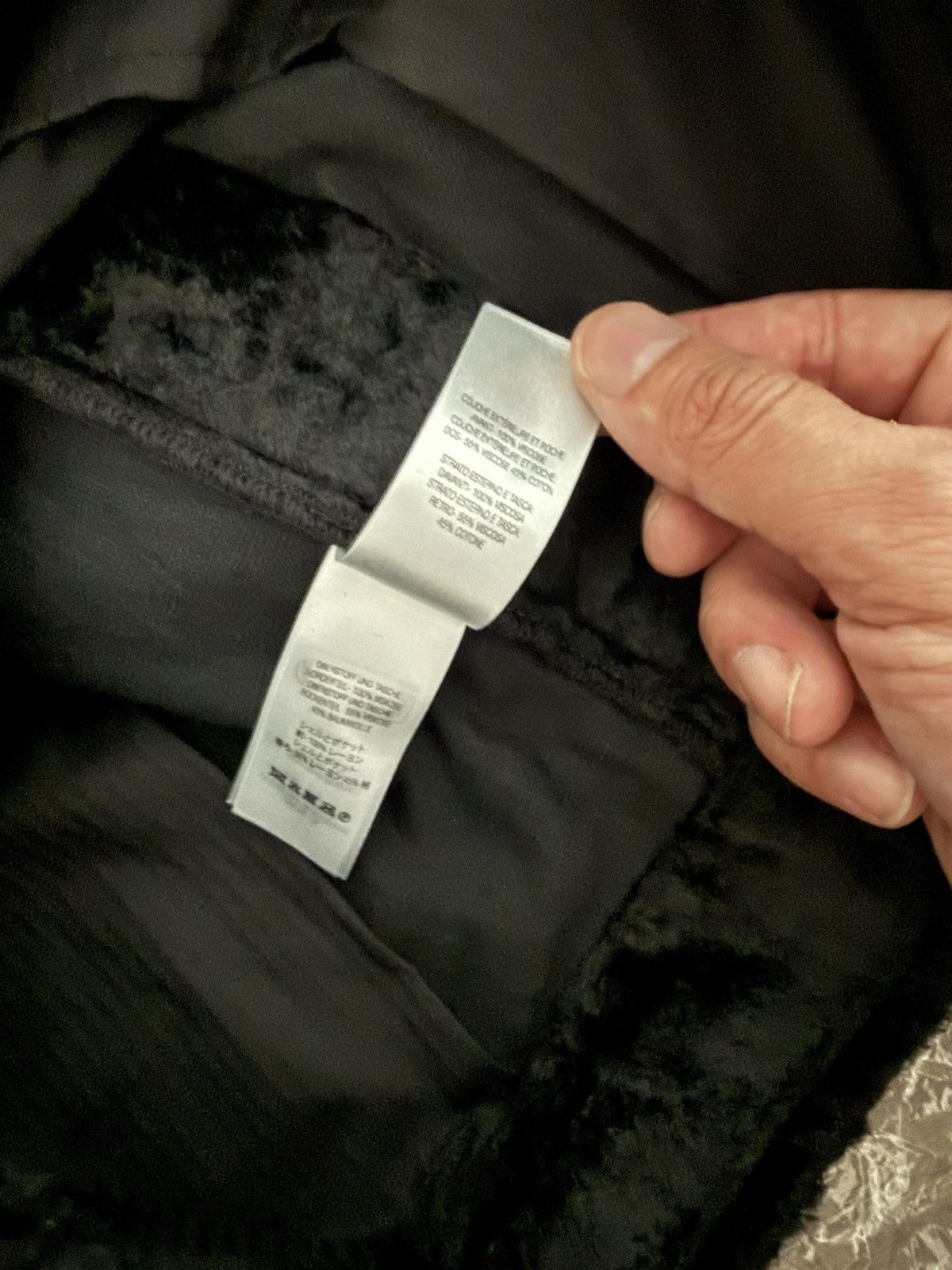 Supreme Supreme GOODENOUGH Crushed Rayon Cargo Short Black Size 32 Size US 32 / EU 48 - 8 Thumbnail