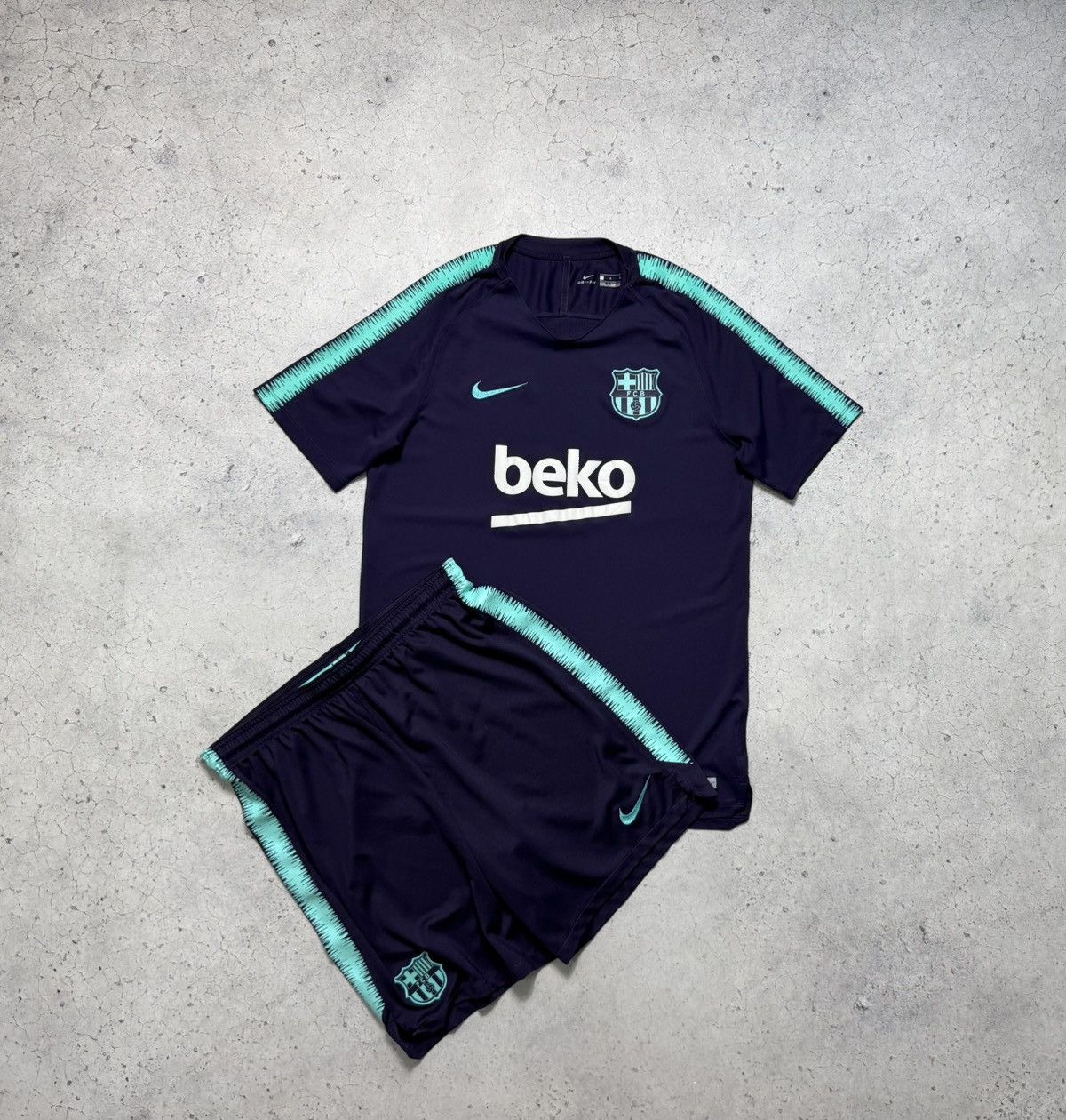 Nike FC Barcelona Track Suit Shirt Jersey And Shorts