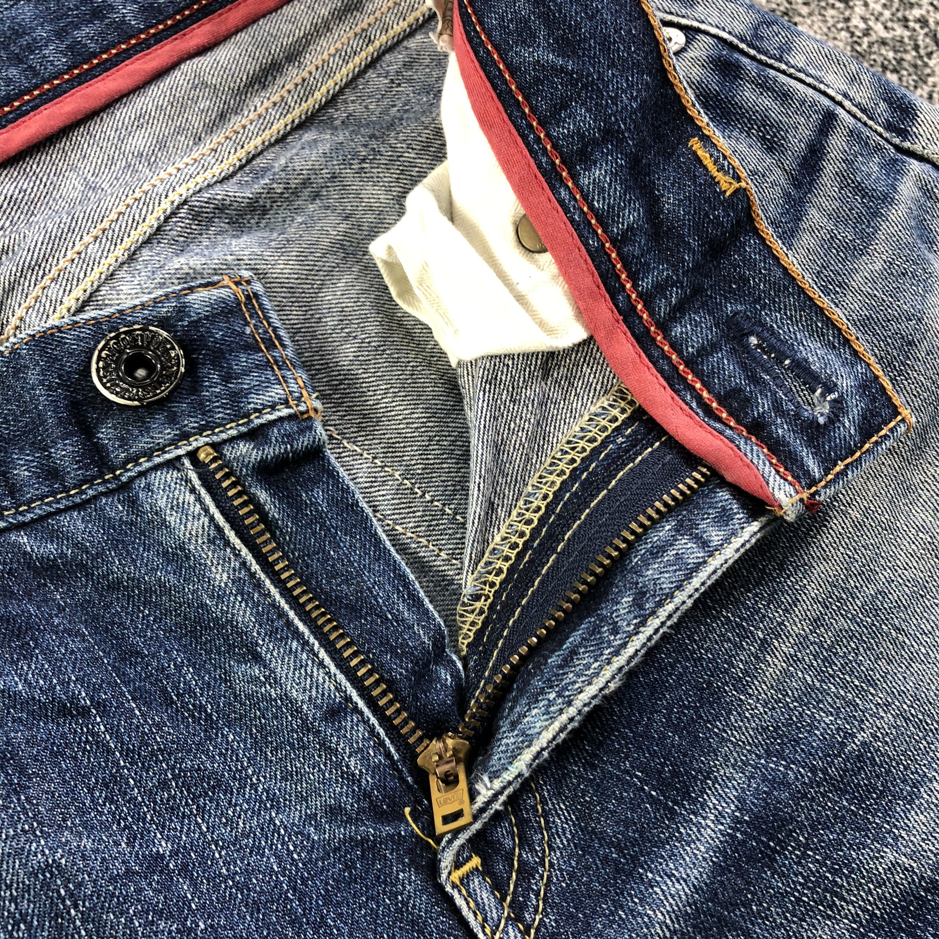 Levi's Vintage Levis 605 Jeans Distress Blue Wash Denim KJ1702 Size US 30 / EU 46 - 9 Thumbnail