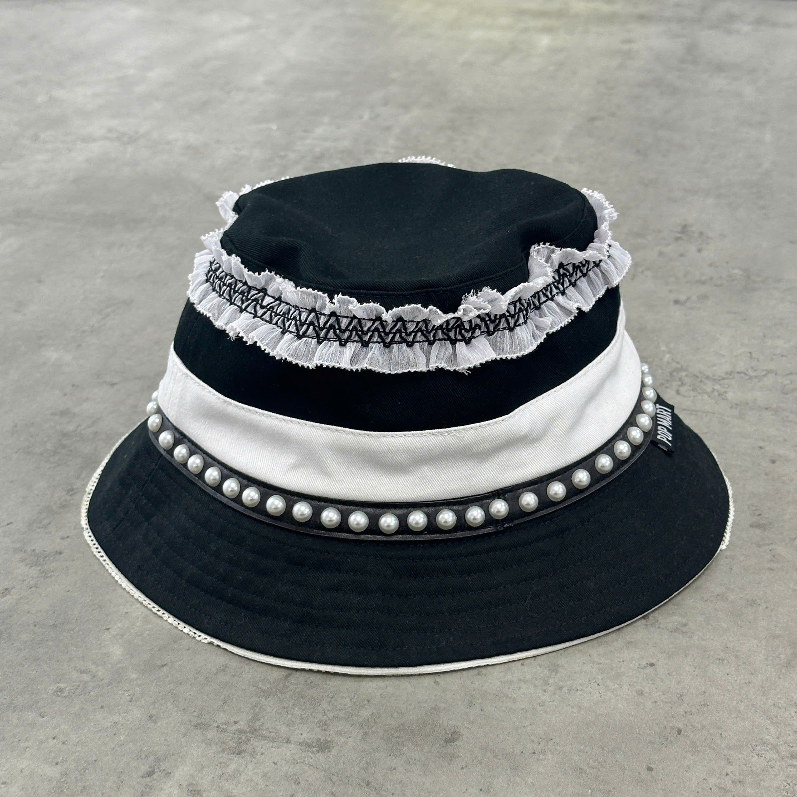 13DE MARZO 13 DE MARZO PALDA BEAR CAFE MAID PEARL BUCKET HAT Size ONE SIZE - 2 Thumbnail