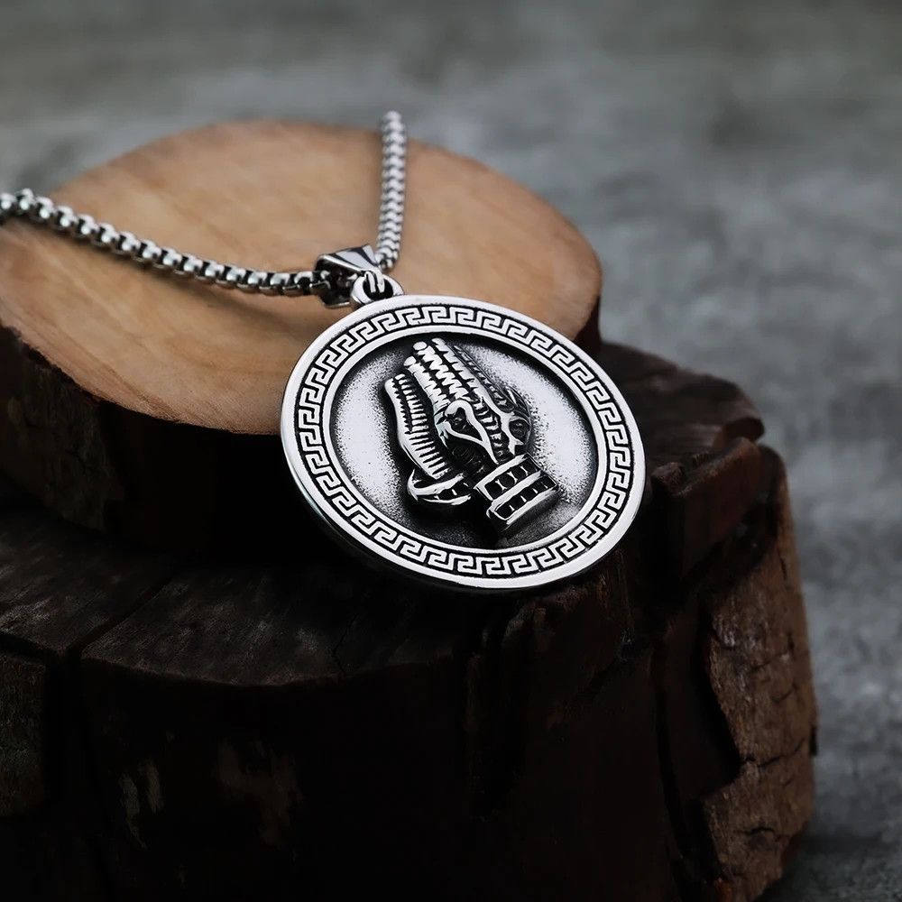 Jewelry Viking Saint Hand Round Necklace Size ONE SIZE - 2 Thumbnail
