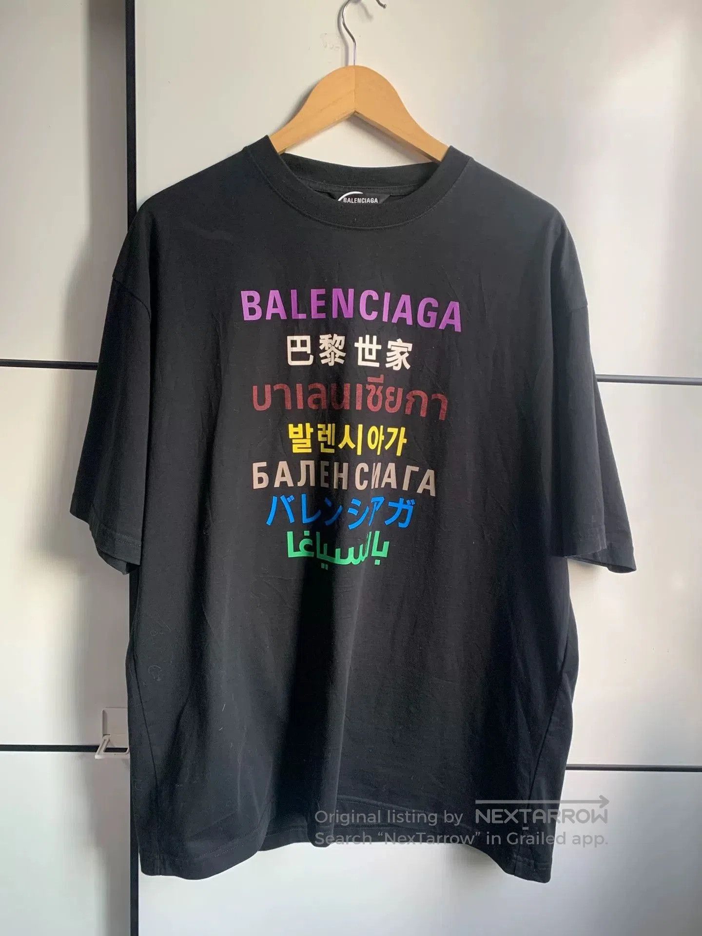 Balenciaga Balenciaga Seven Language Short Sleeve T. Size US M / EU 48-50 / 2 - 1 Thumbnail