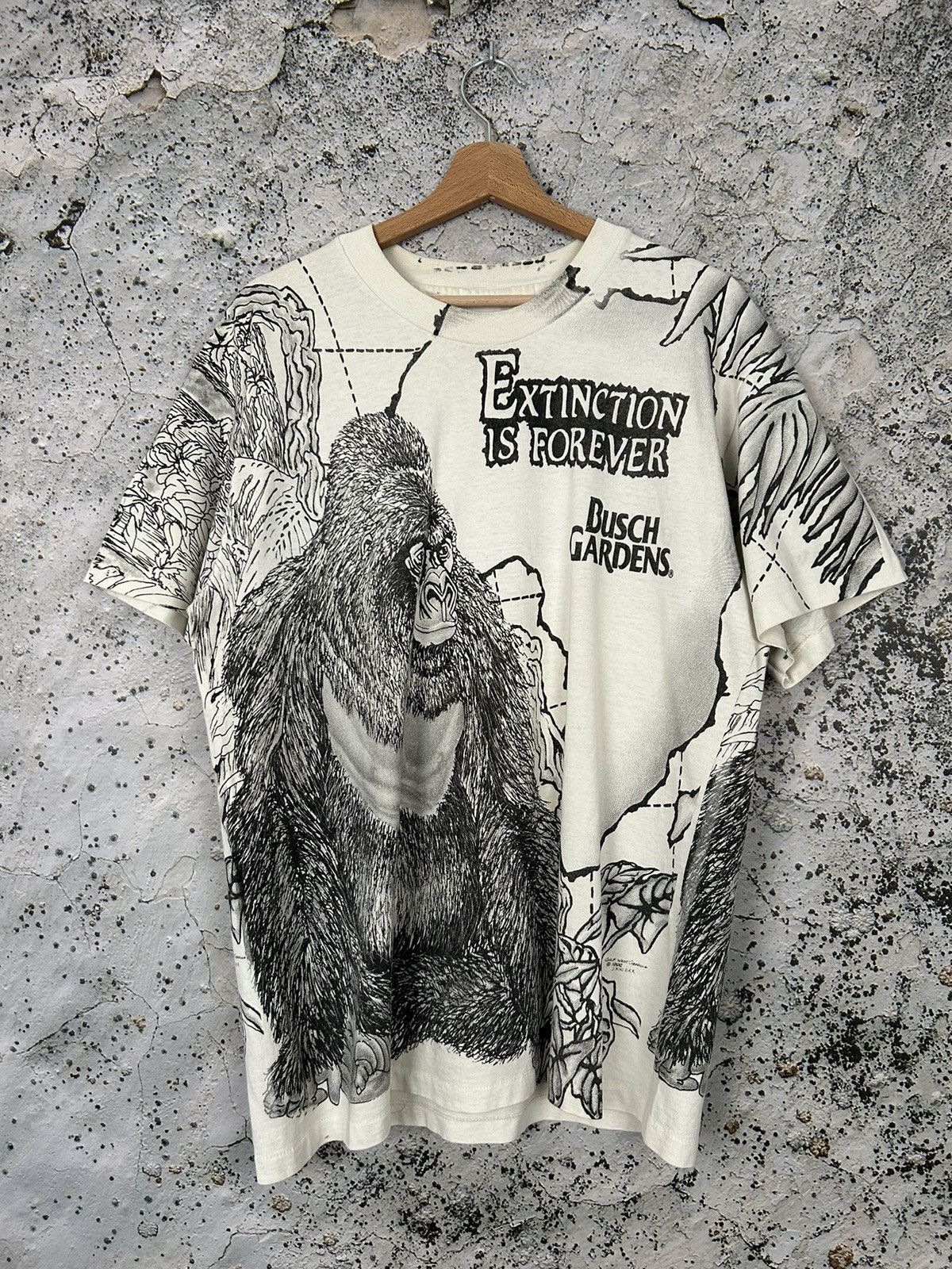 Vintage Vintage Busch Gardens Animal Tee Graphic Single Stitch 90s Size US L / EU 52-54 / 3 - 1 Thumbnail