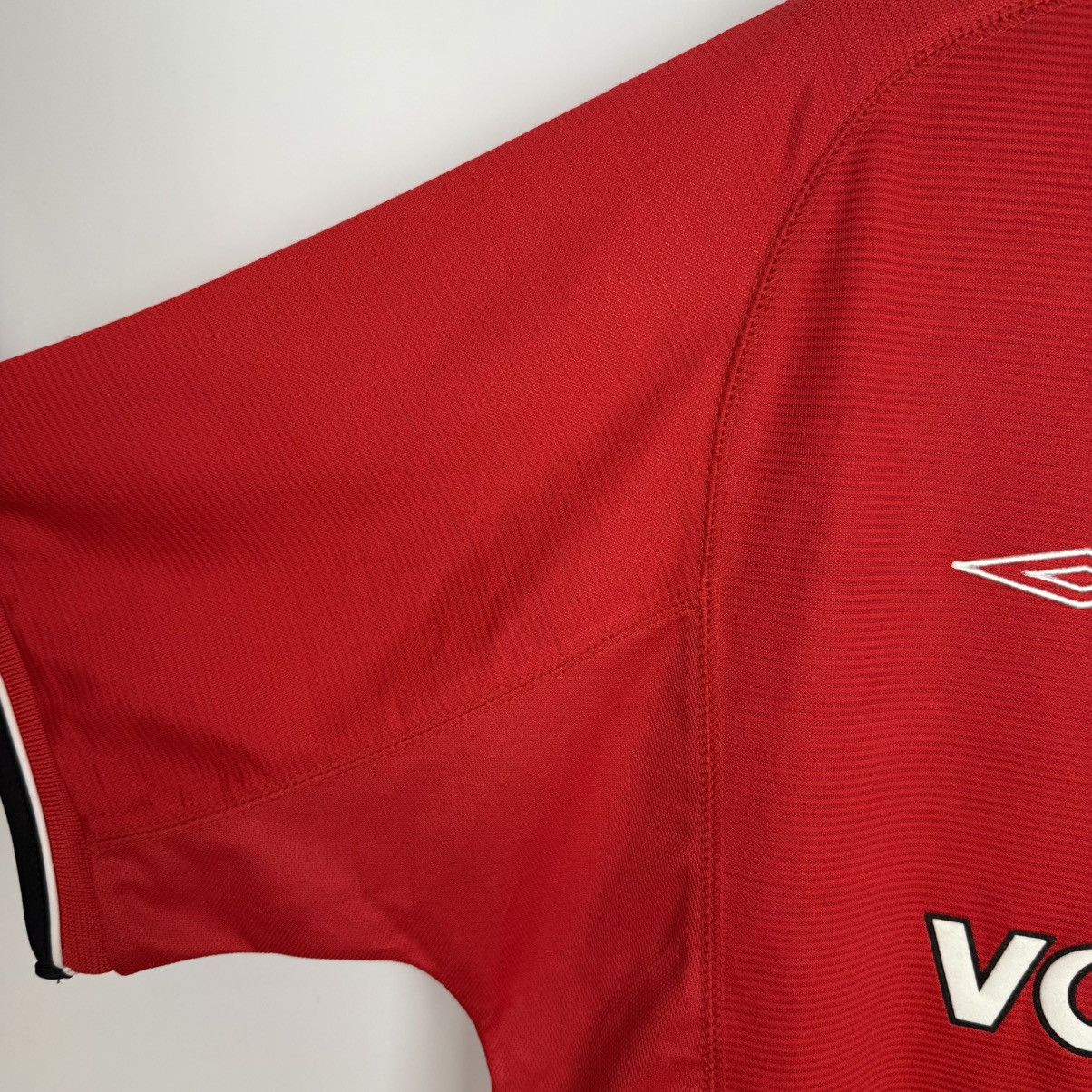 Umbro MANCHESTER UNITED 2000 2002 HOME FOOTBAL SHIRT SOCCER JERSEY Size US XL / EU 56 / 4 - 14 Thumbnail