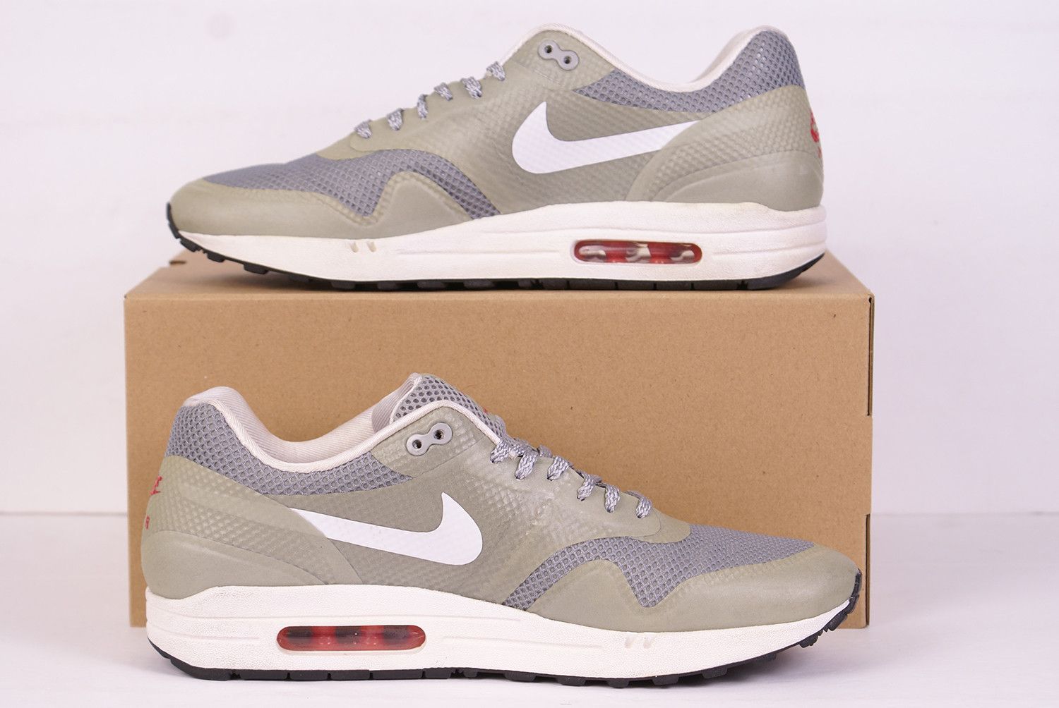 Nike 2012 Nike Air Max 1 Hyperfuse MATTE SILVER Red Black White Size US 10.5 / EU 43-44 - 2 Thumbnail