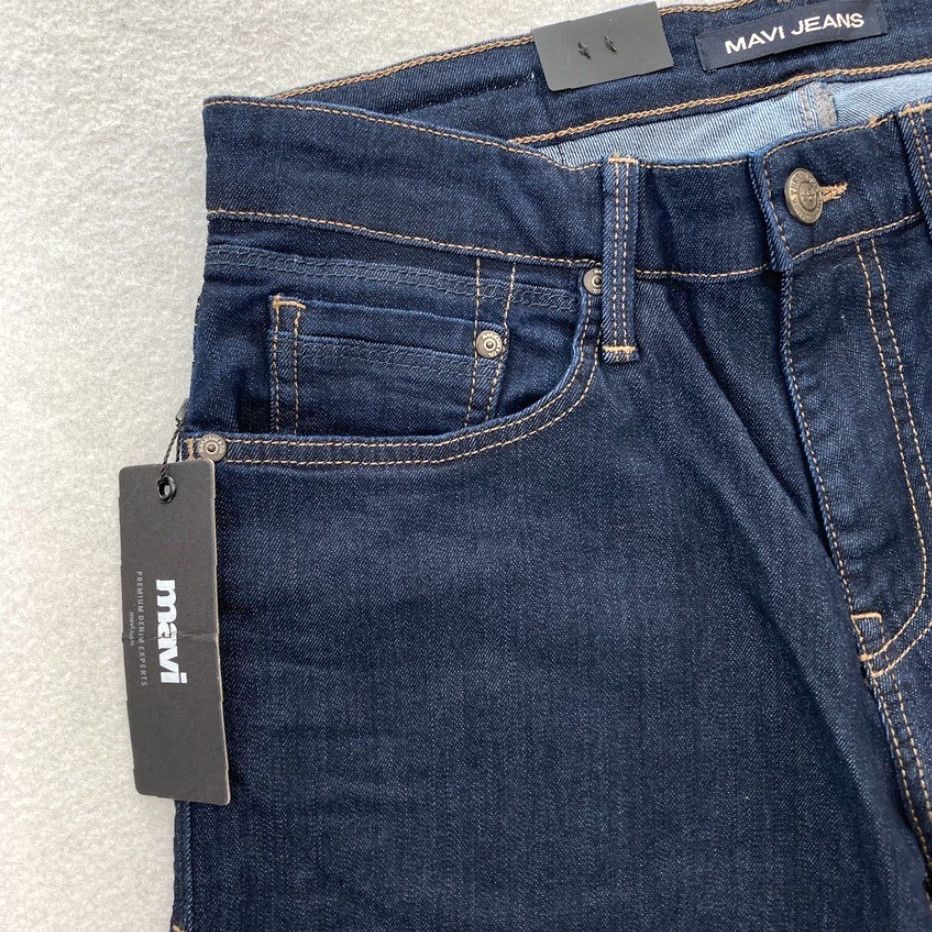 Vintage Mavi Jeans Zach Mens 30x34 Straight Leg Dark Wash Blue Stretch Denim Mid Rise Jeans Size US 30 / EU 46 - 3 Thumbnail